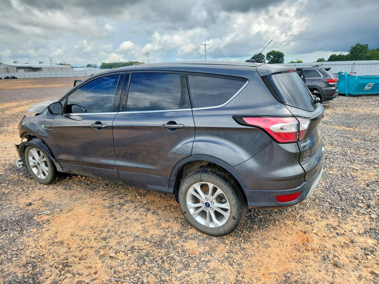 2017 Ford Escape Se Серый vin: 1FMCU9GD5HUE50242