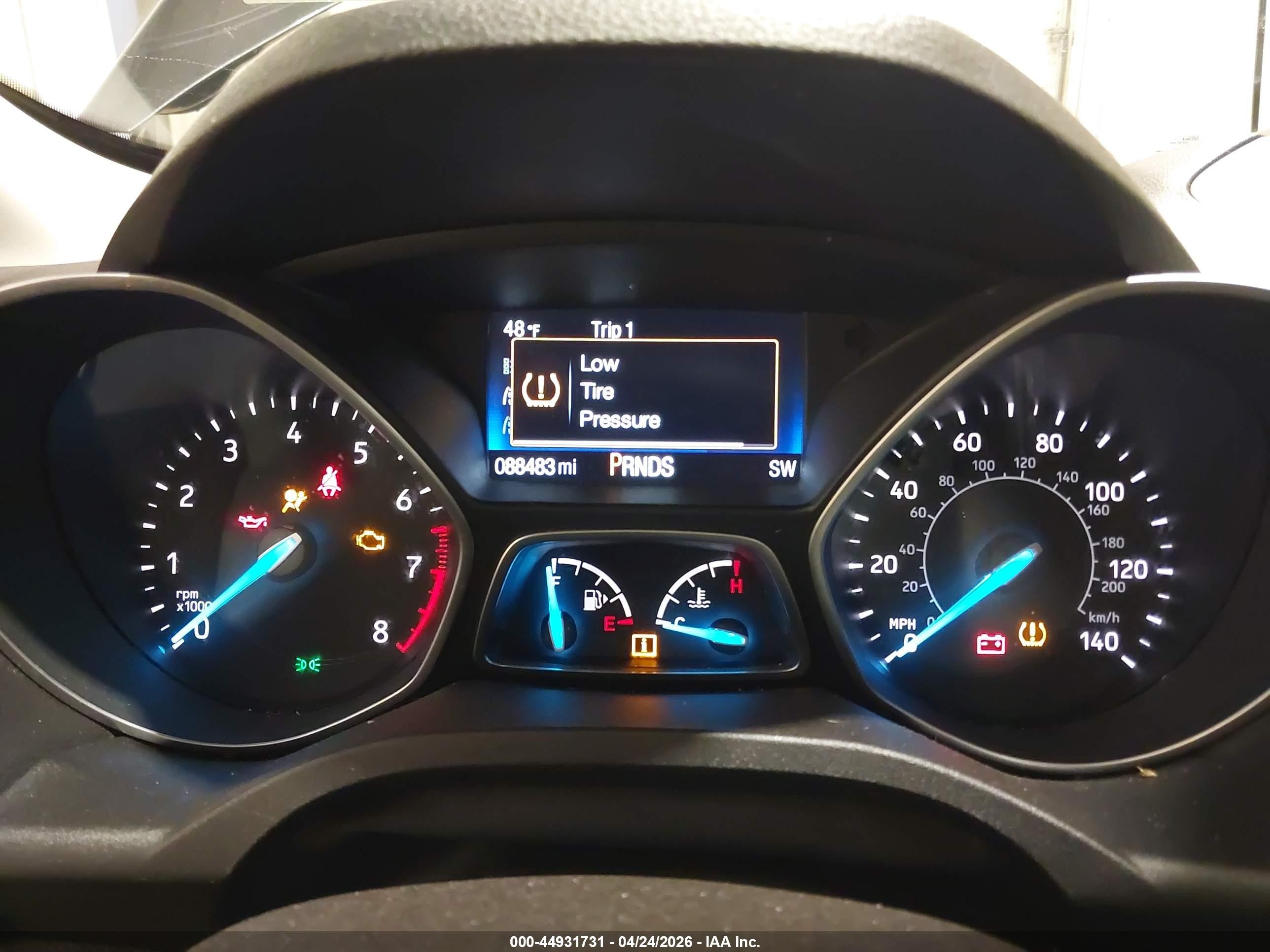 2018 Ford Escape Se Gray vin: 1FMCU9GD5JUA42331