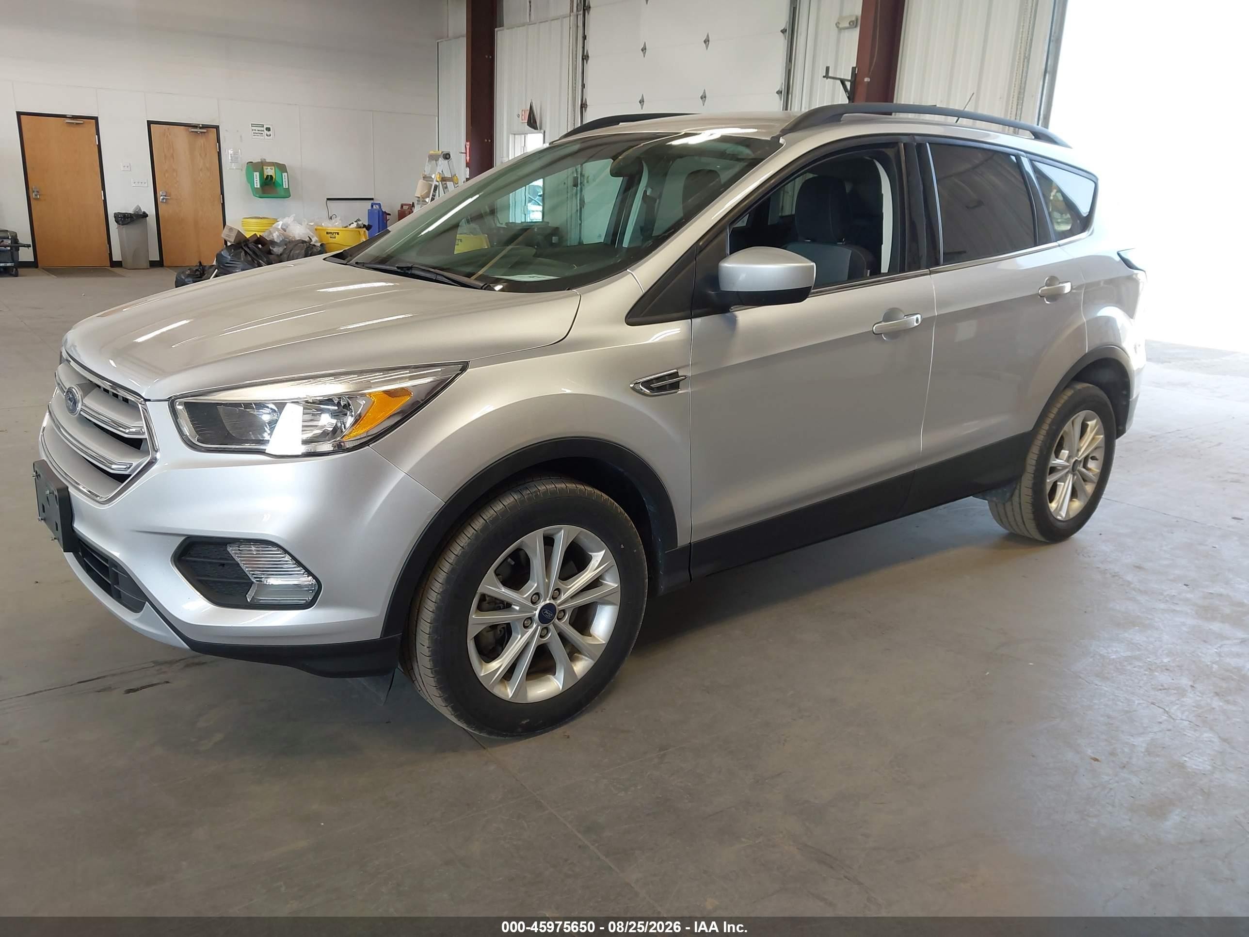 2018 Ford Escape Se Silver vin: 1FMCU9GD5JUC38804