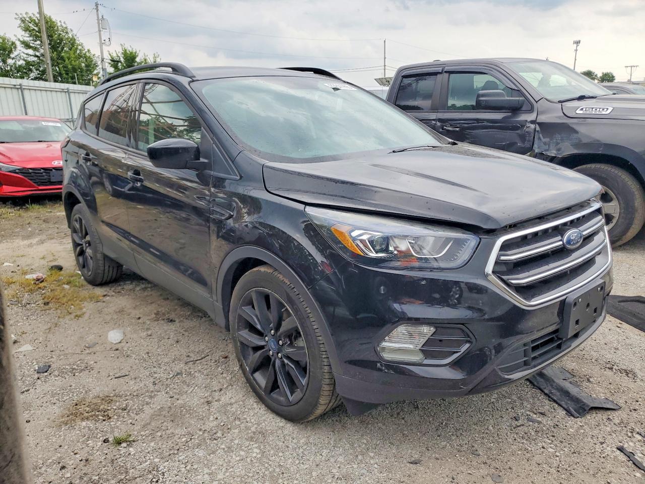2019 Ford Escape Se Black vin: 1FMCU9GD5KUB09883