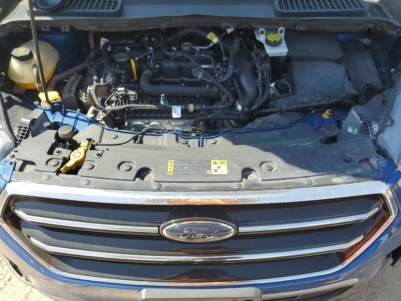 2019 Ford Escape Se Синий vin: 1FMCU9GD5KUB29082