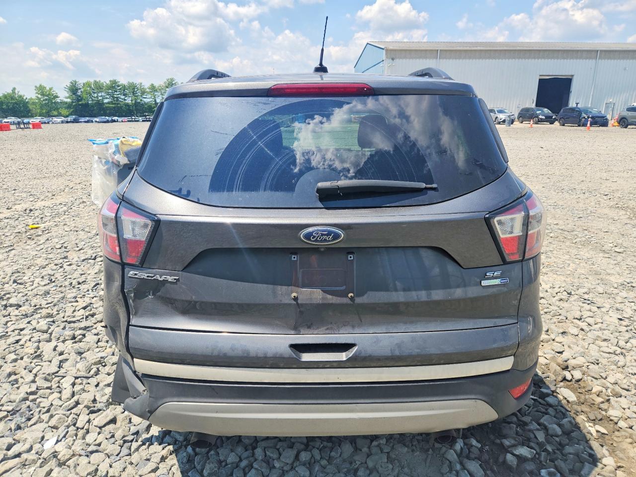 2018 Ford Escape Se Gray vin: 1FMCU9GD6JUA35307