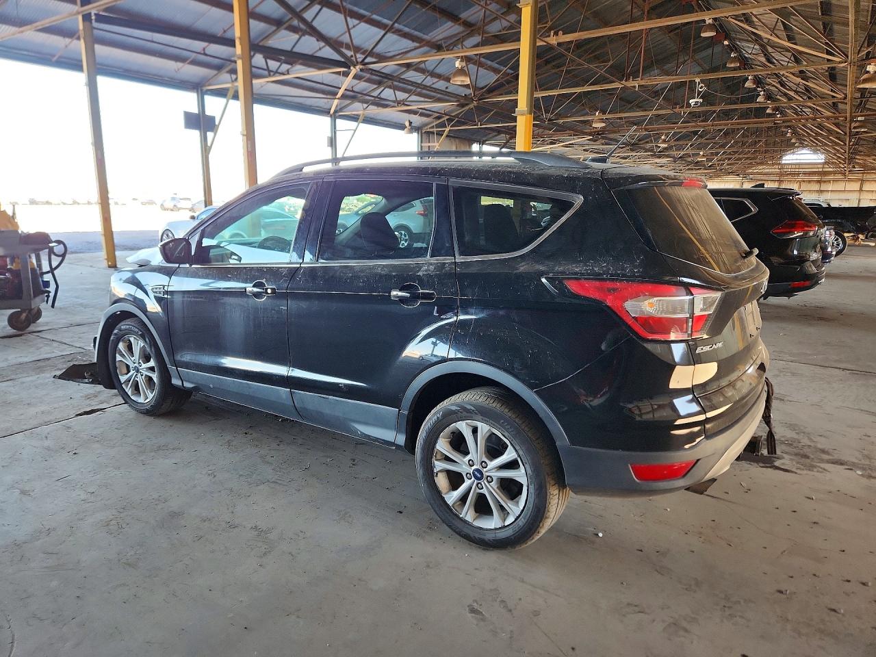 2018 Ford Escape Se Black vin: 1FMCU9GD6JUA99492