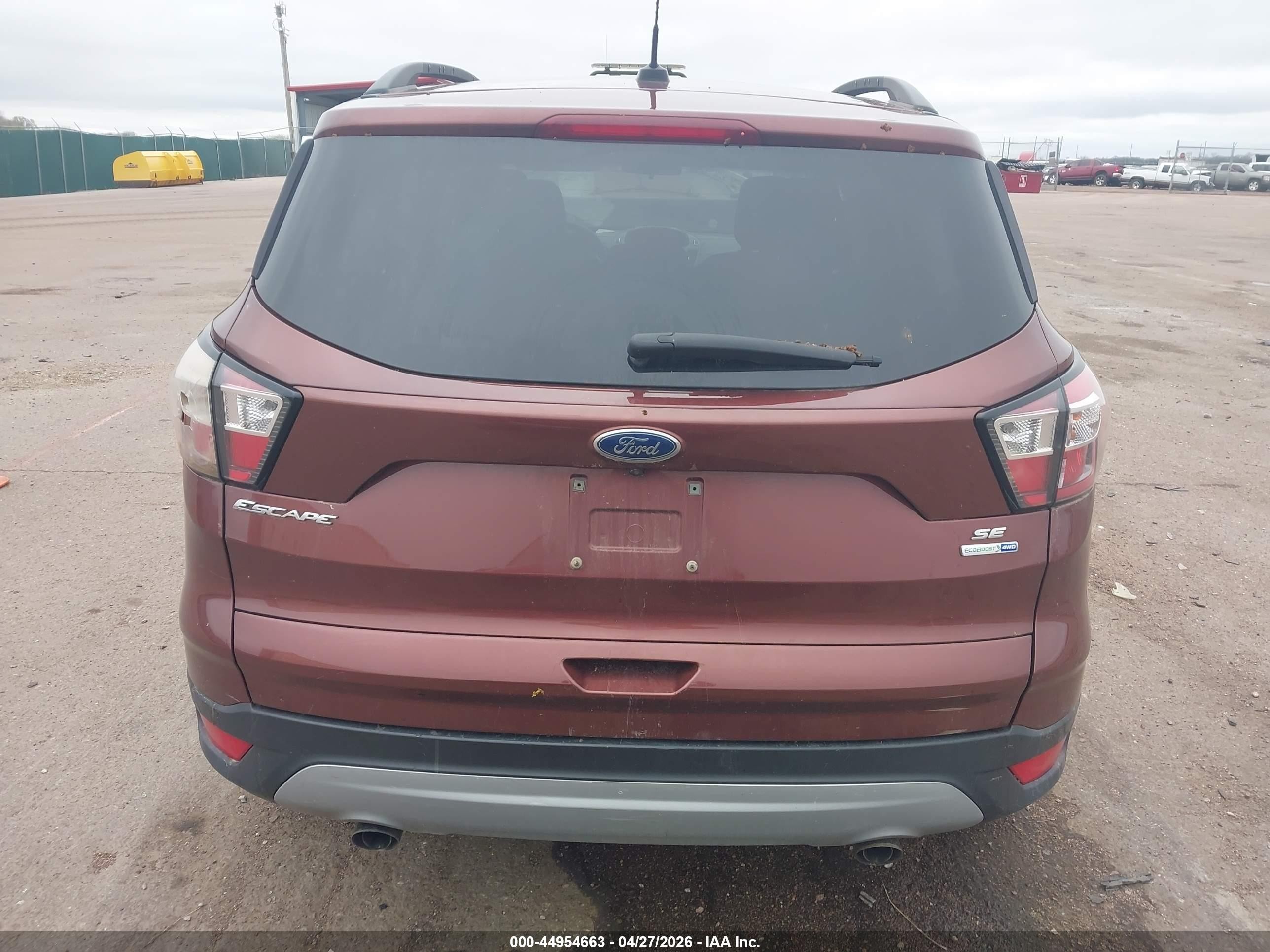 2018 Ford Escape Se Brown vin: 1FMCU9GD6JUC48127