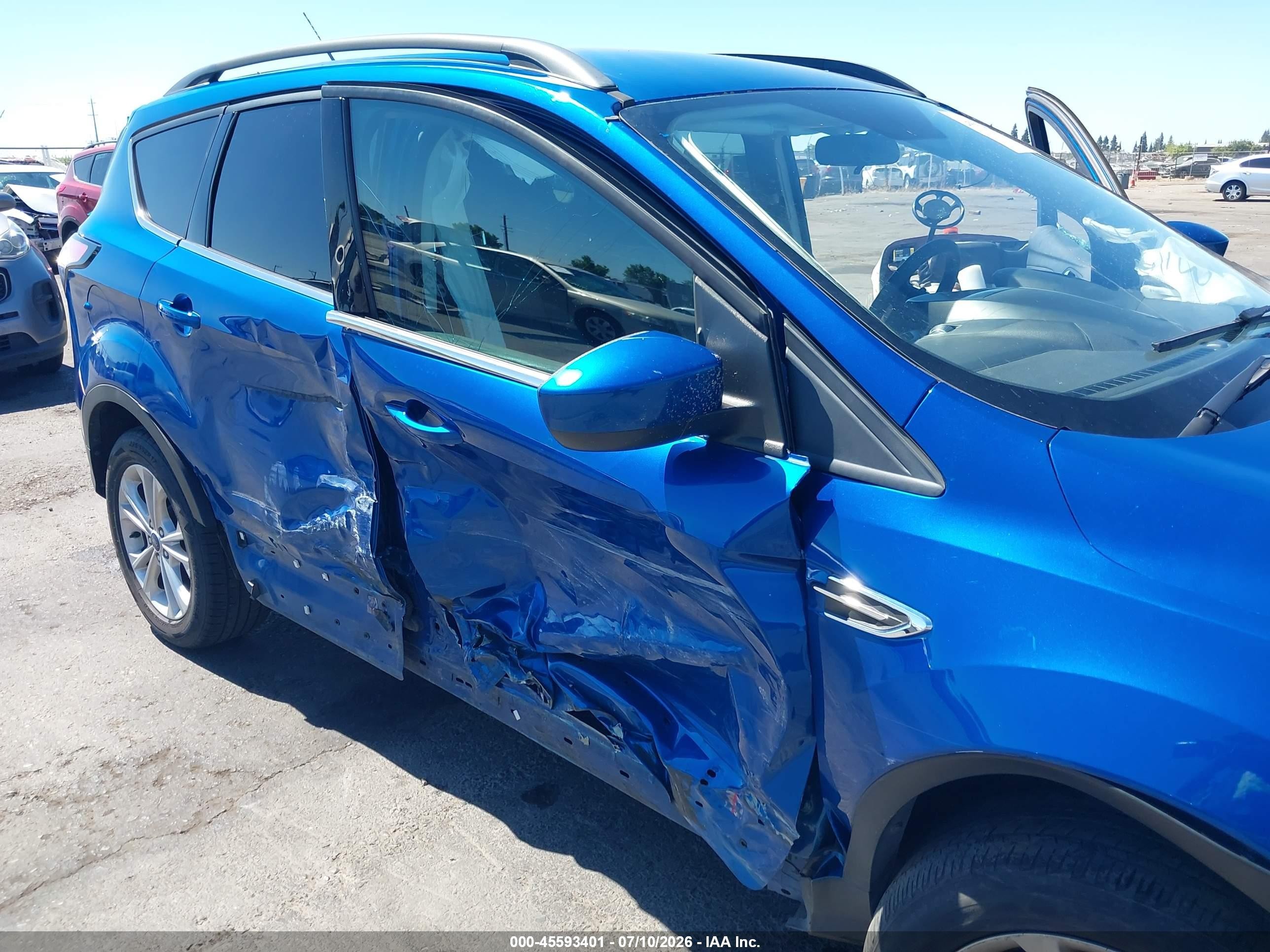 2017 Ford Escape Se Blue vin: 1FMCU9GD7HUC32285