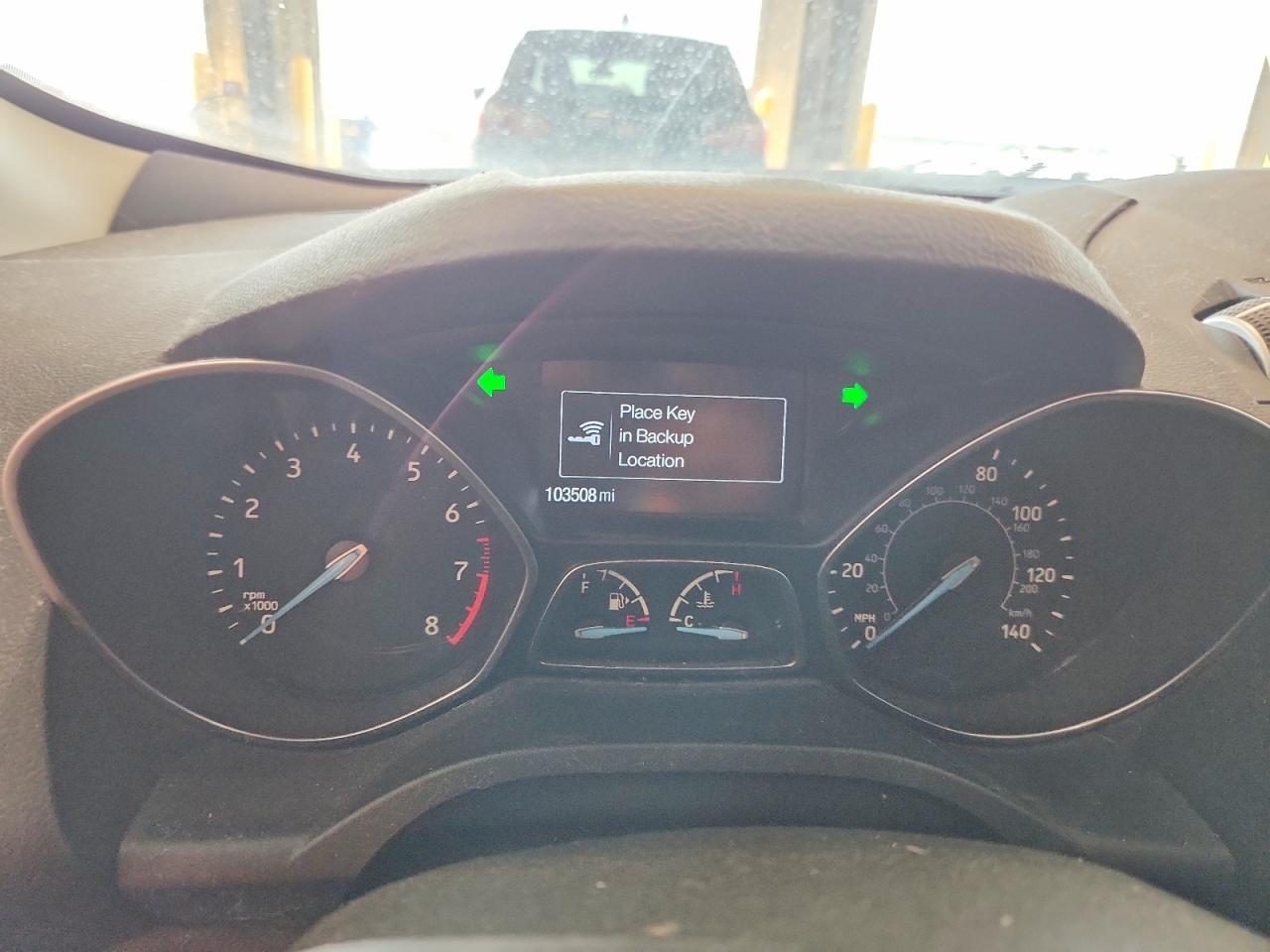 2019 Ford Escape Se Silver vin: 1FMCU9GD7KUA43322