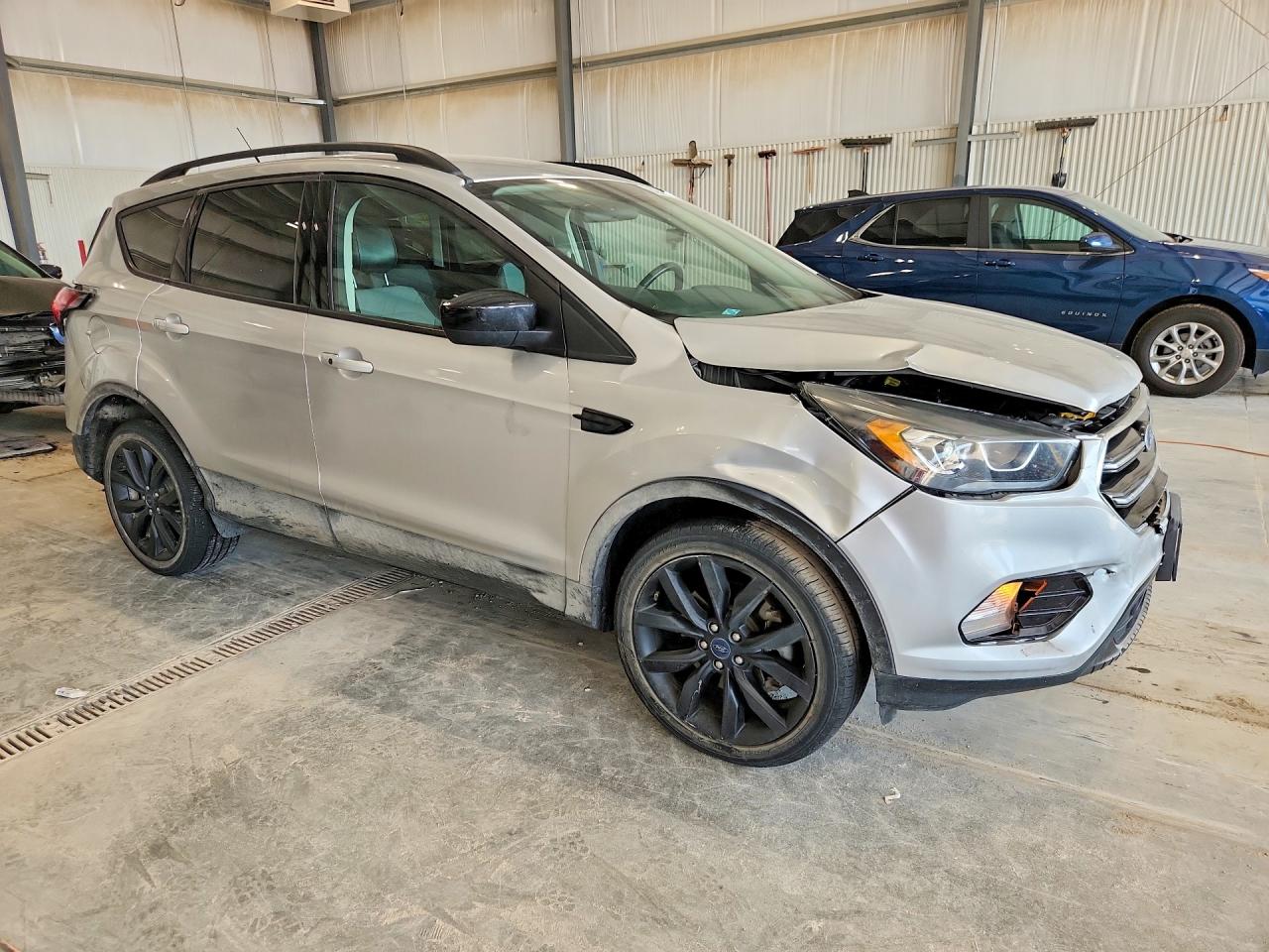 2019 Ford Escape Se Silver vin: 1FMCU9GD7KUA43322