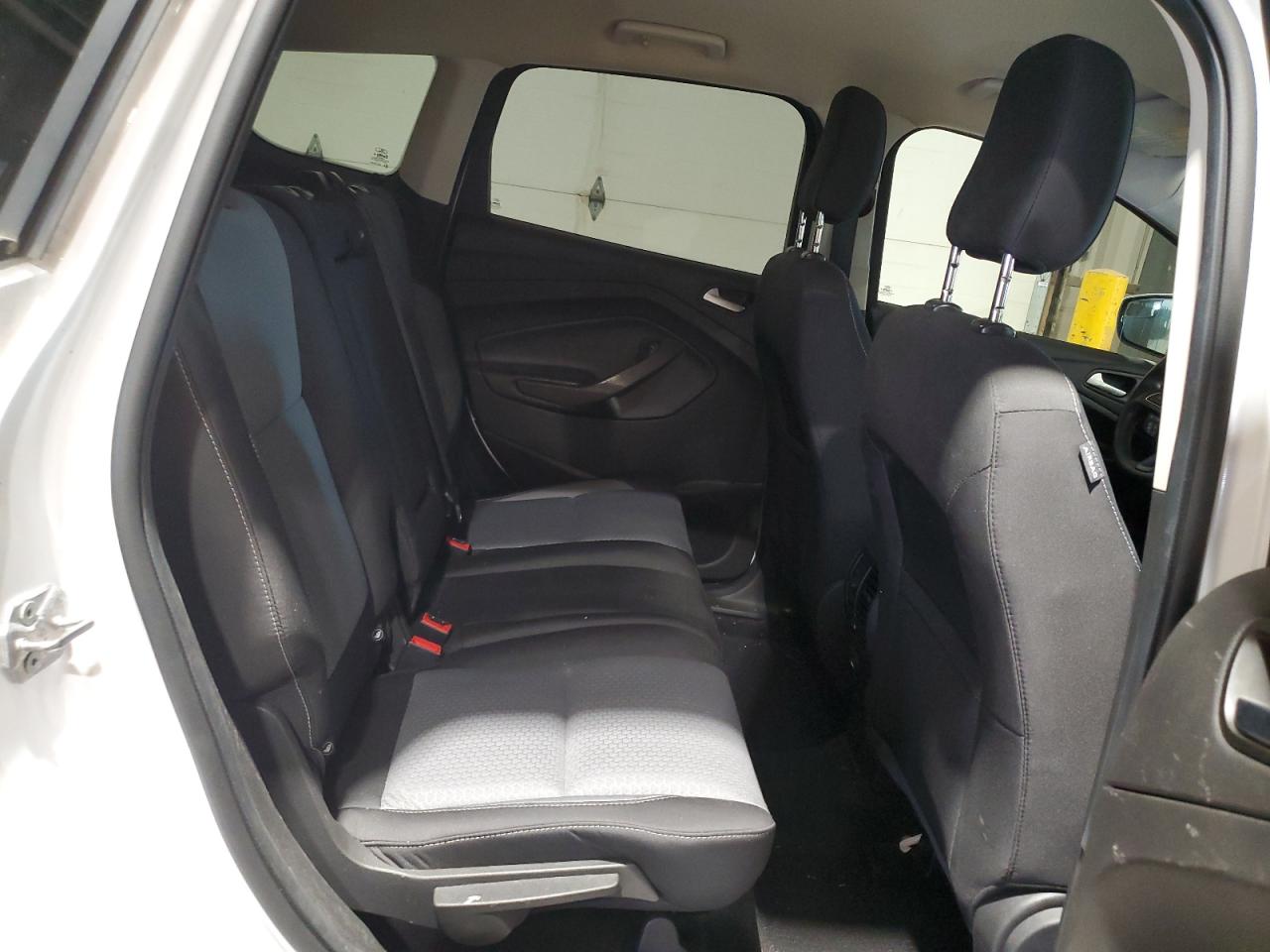2019 Ford Escape Se White vin: 1FMCU9GD7KUC06762