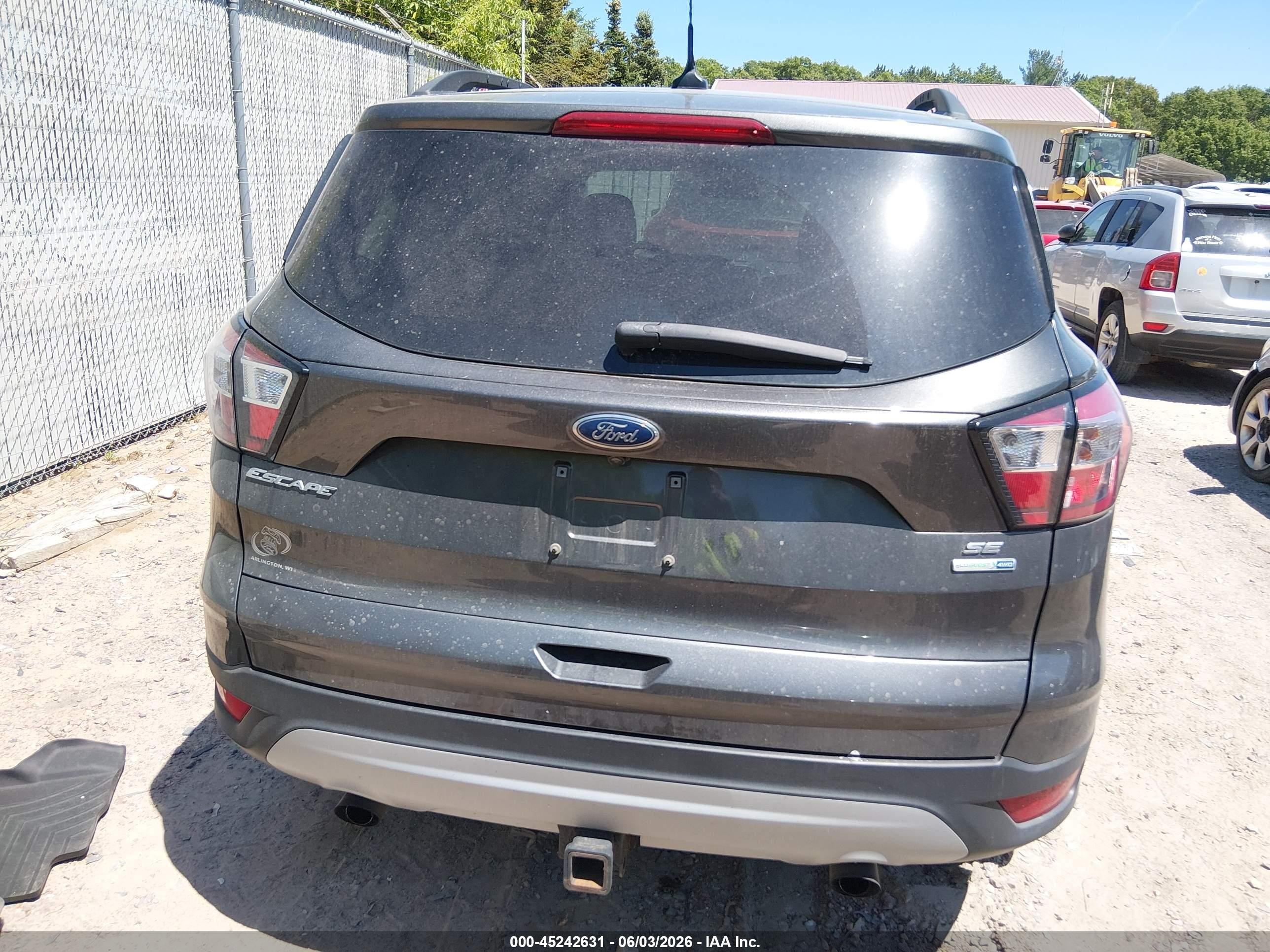 2018 Ford Escape Se Gray vin: 1FMCU9GD8JUB99173