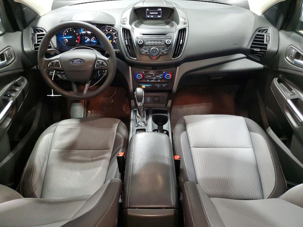 2018 Ford Escape Se White vin: 1FMCU9GD8JUC20507