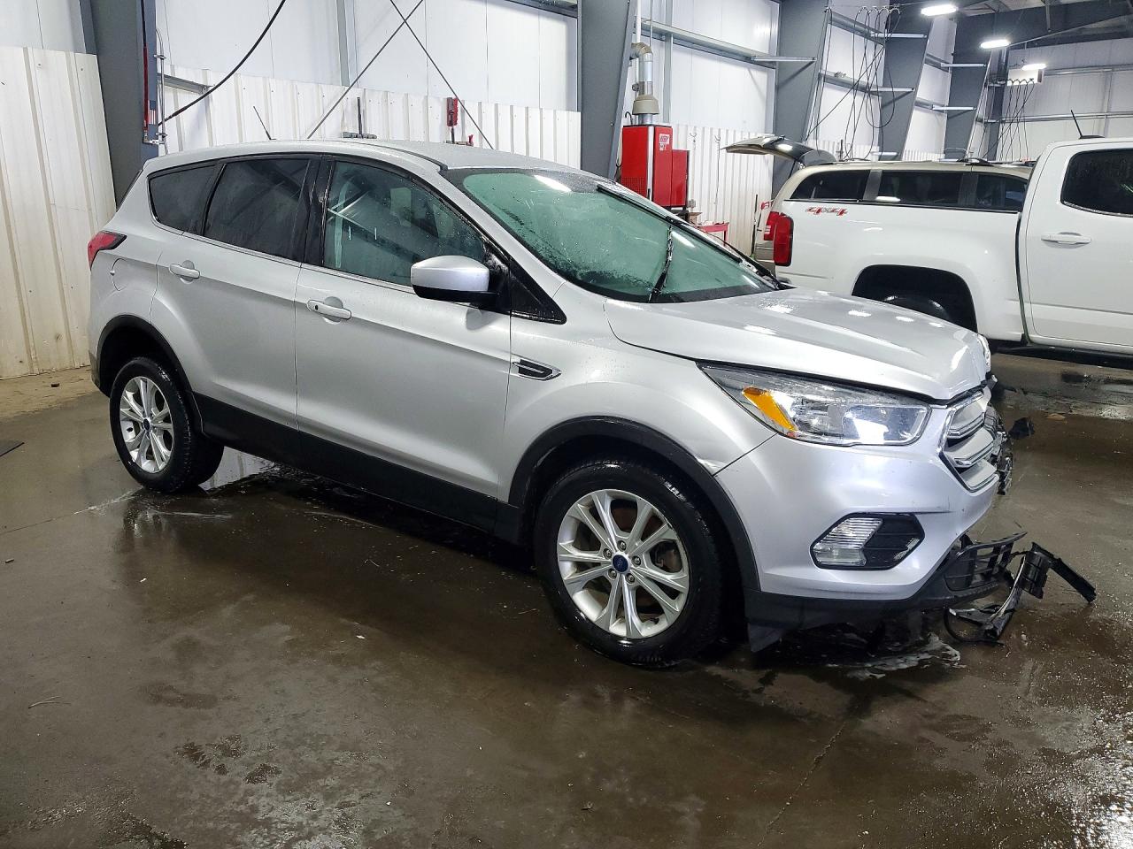 2019 Ford Escape Se Silver vin: 1FMCU9GD8KUB08534
