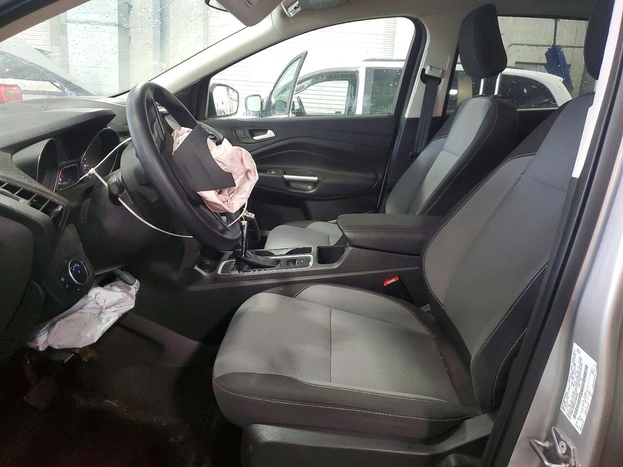 2019 Ford Escape Se Silver vin: 1FMCU9GD8KUB08534