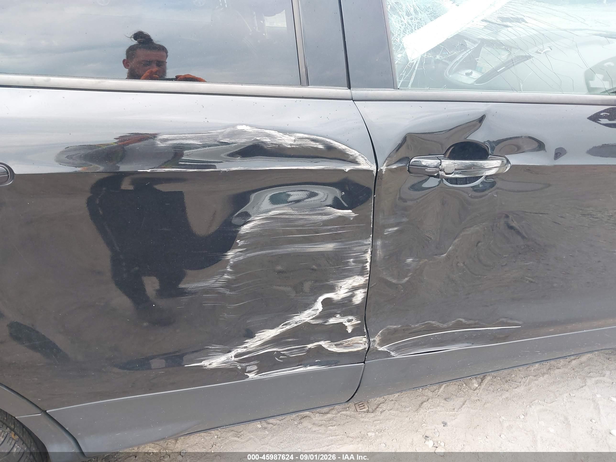 2019 Ford Escape Se Black vin: 1FMCU9GD8KUB43994