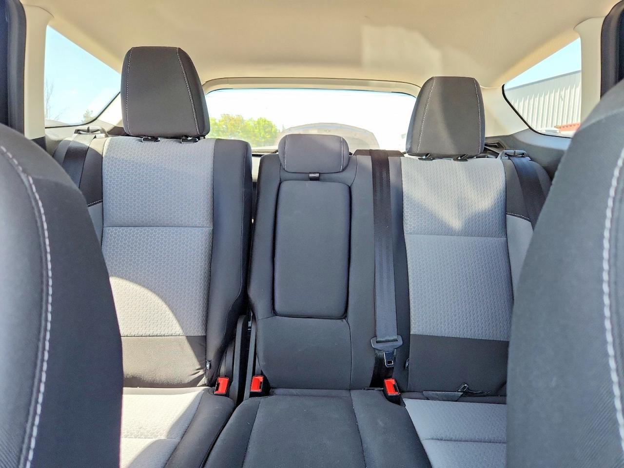 2018 Ford Escape Se Black vin: 1FMCU9GD9JUA76370
