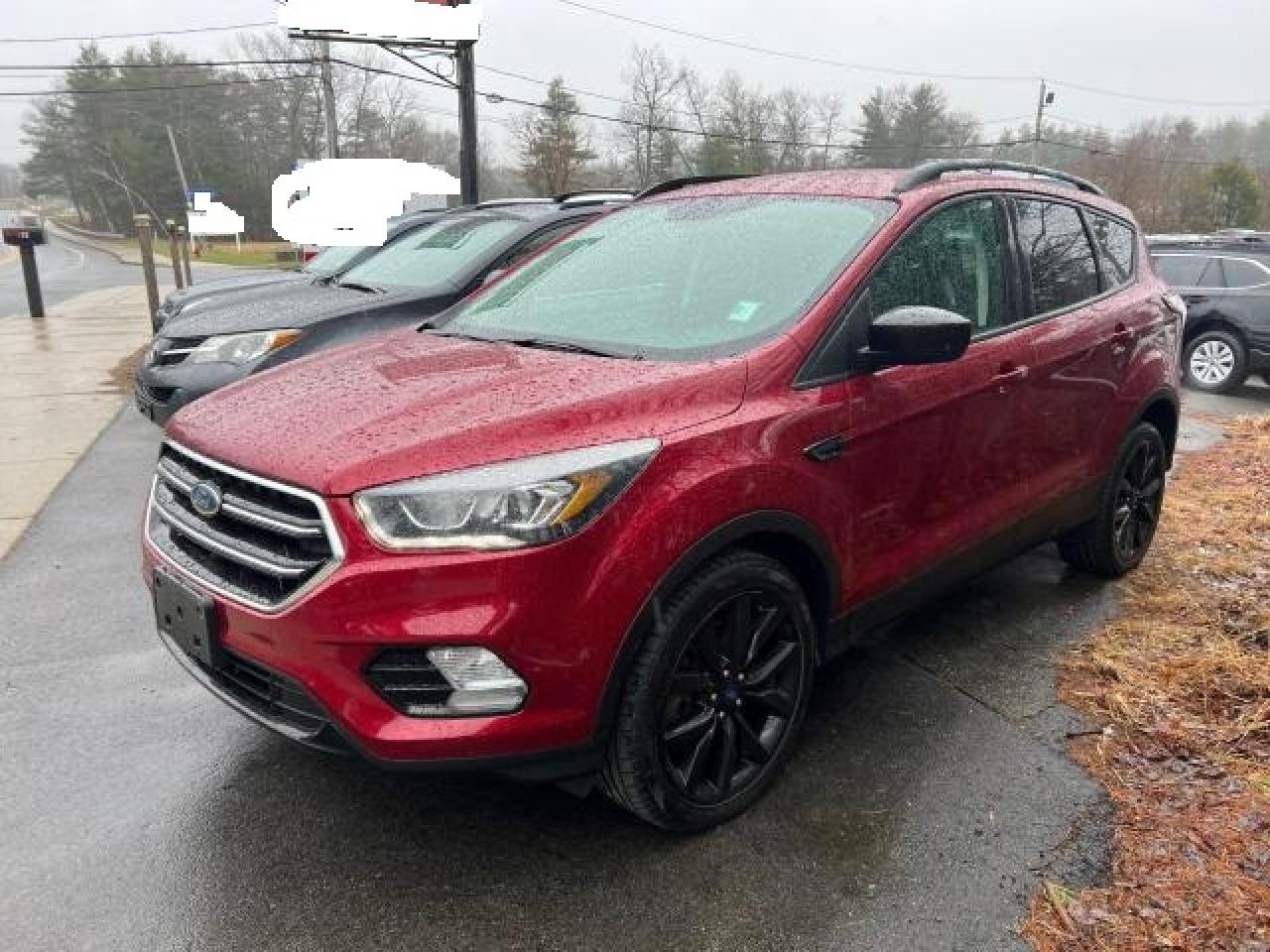 2018 Ford Escape Se Red vin: 1FMCU9GD9JUB92684