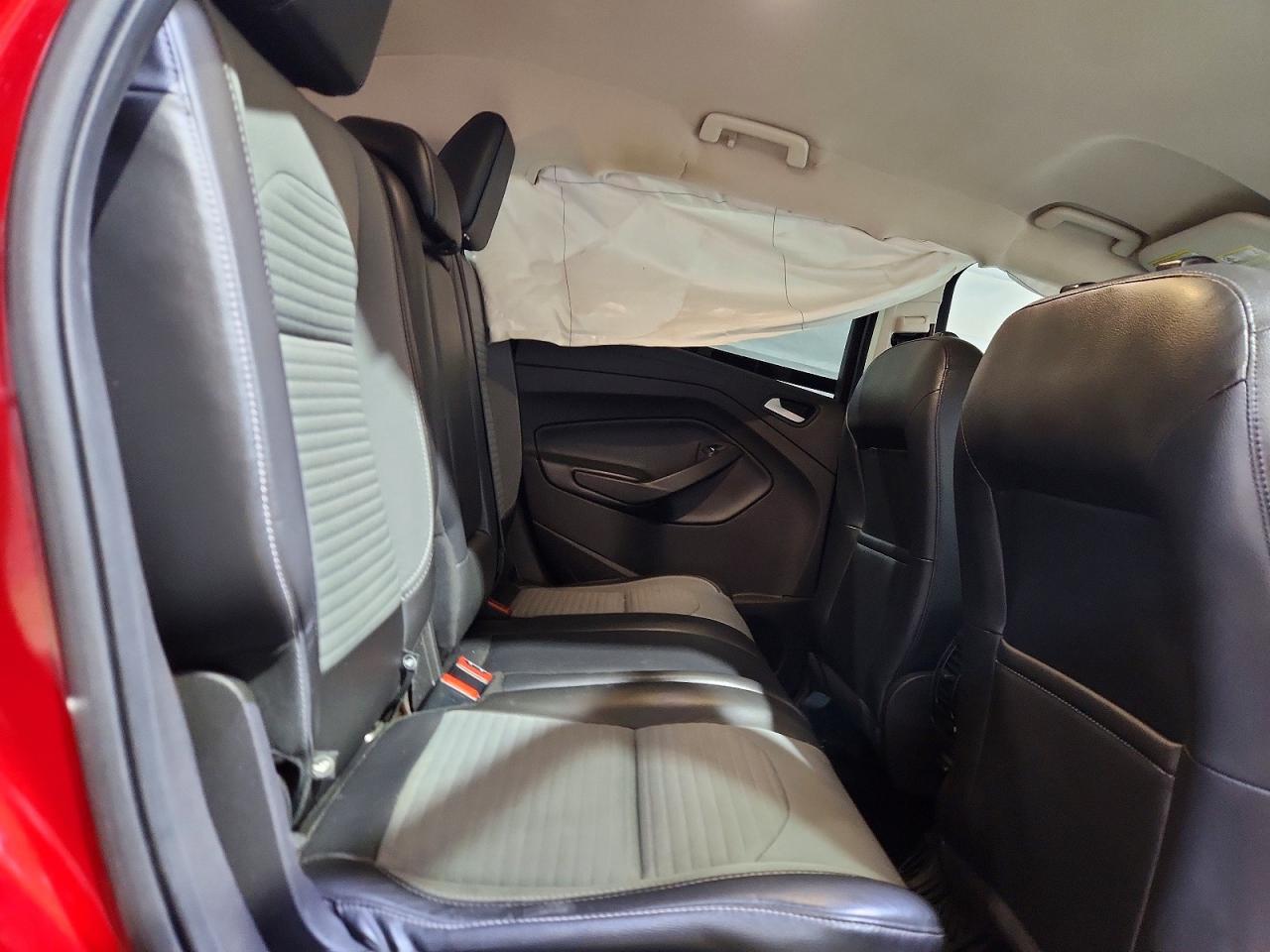 2018 Ford Escape Se Burgundy vin: 1FMCU9GD9JUB92684
