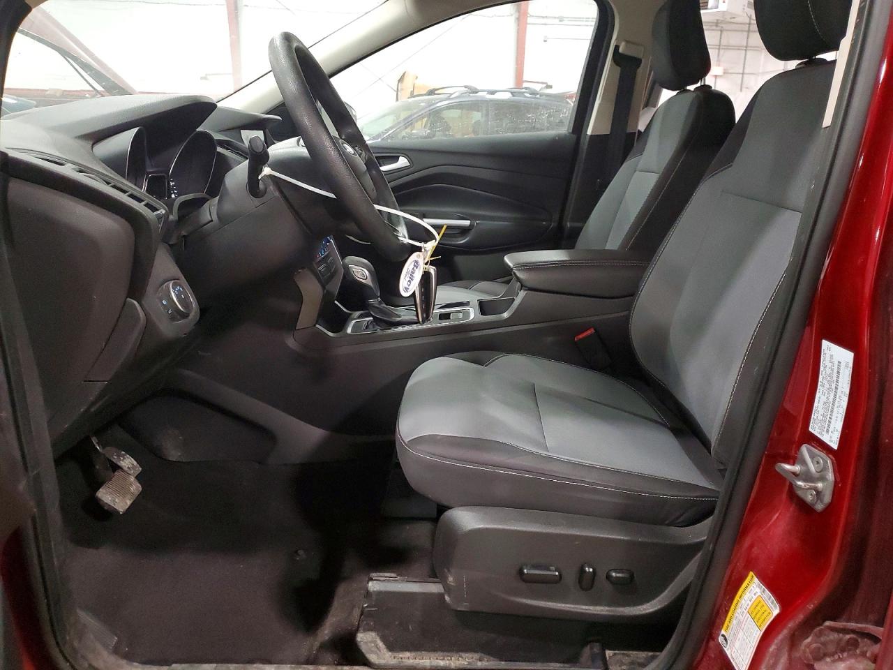 2019 Ford Escape Se Red vin: 1FMCU9GD9KUA08832