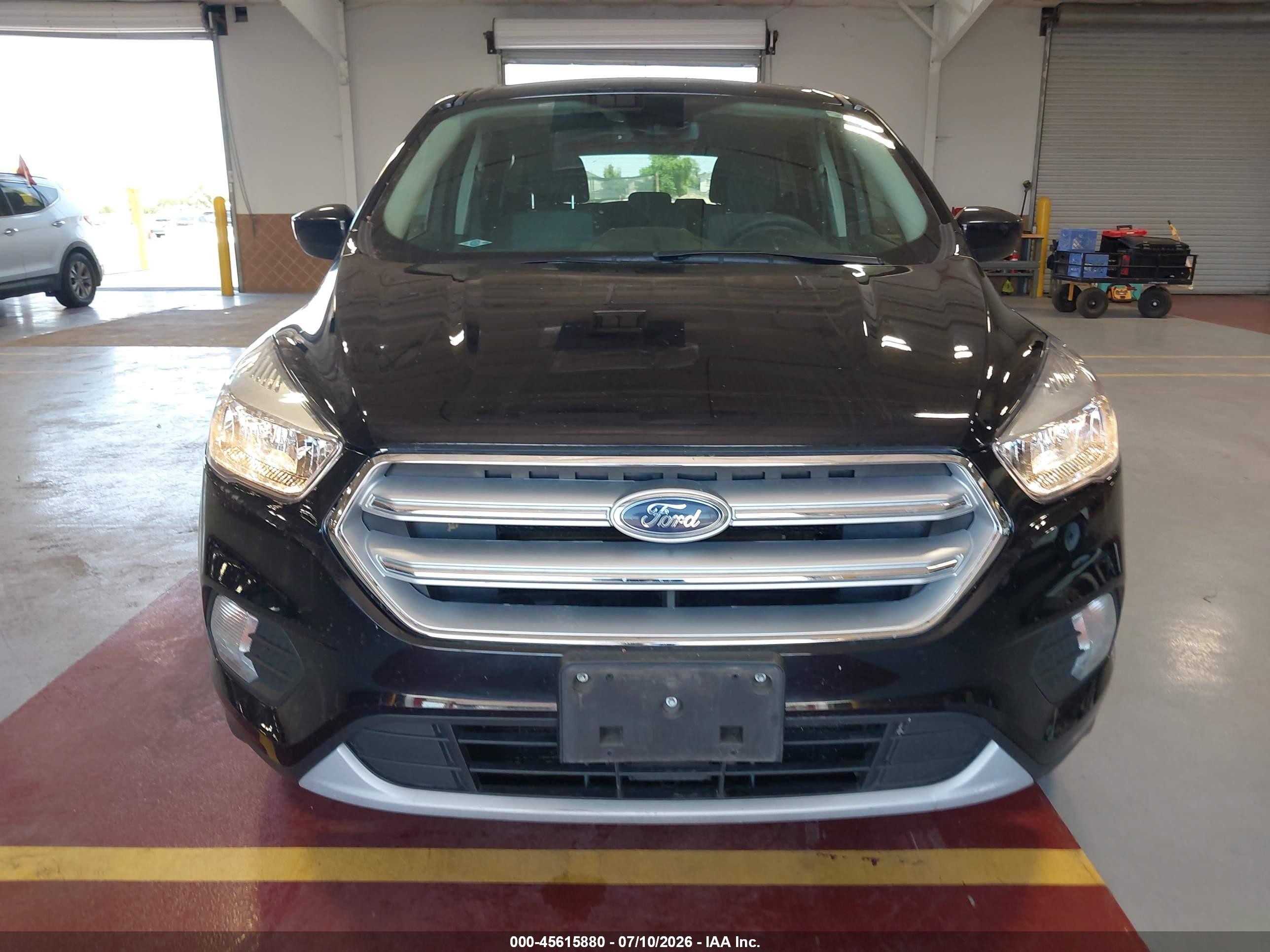 2019 Ford Escape Se Black vin: 1FMCU9GD9KUA65810