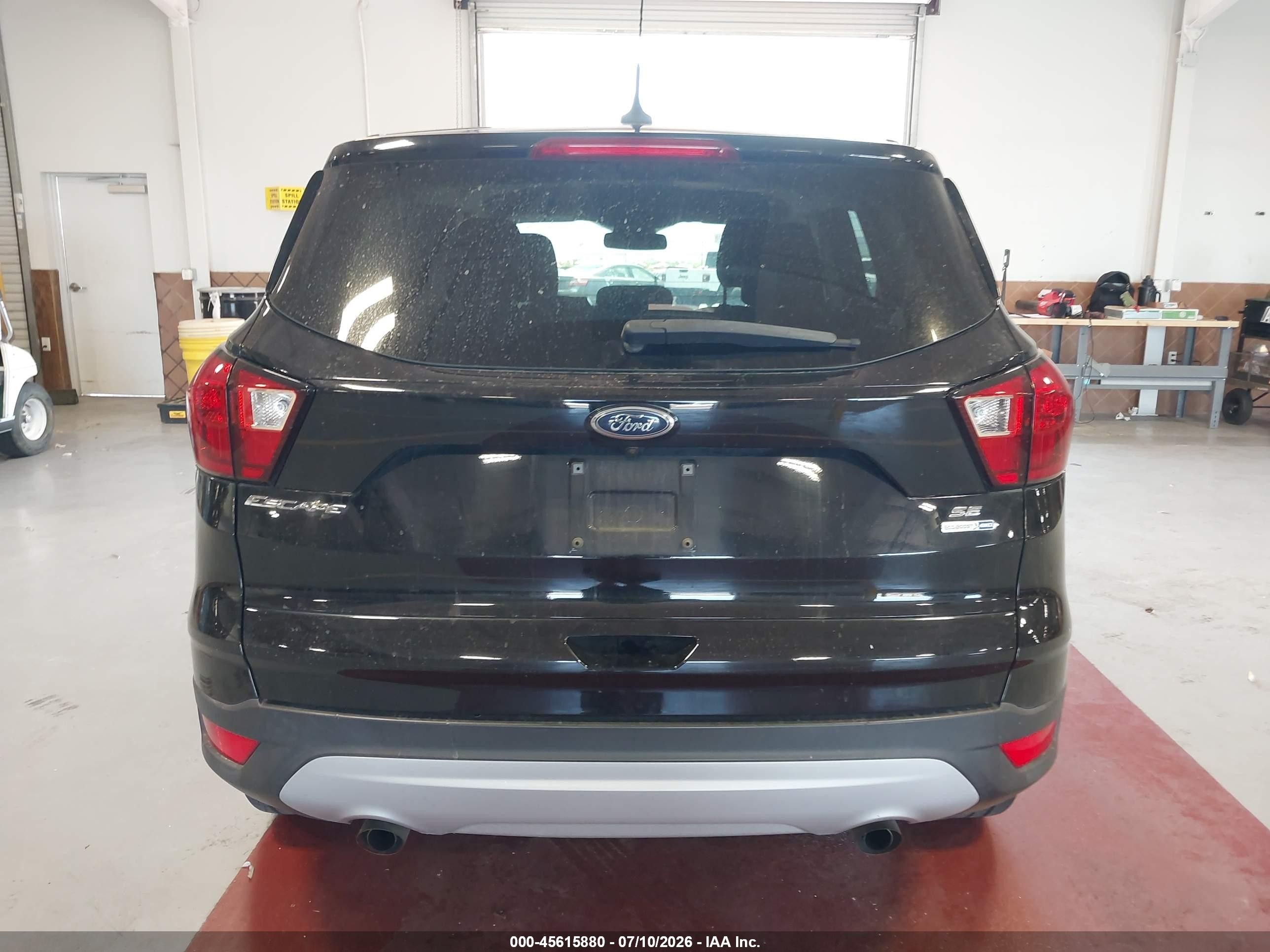 2019 Ford Escape Se Black vin: 1FMCU9GD9KUA65810