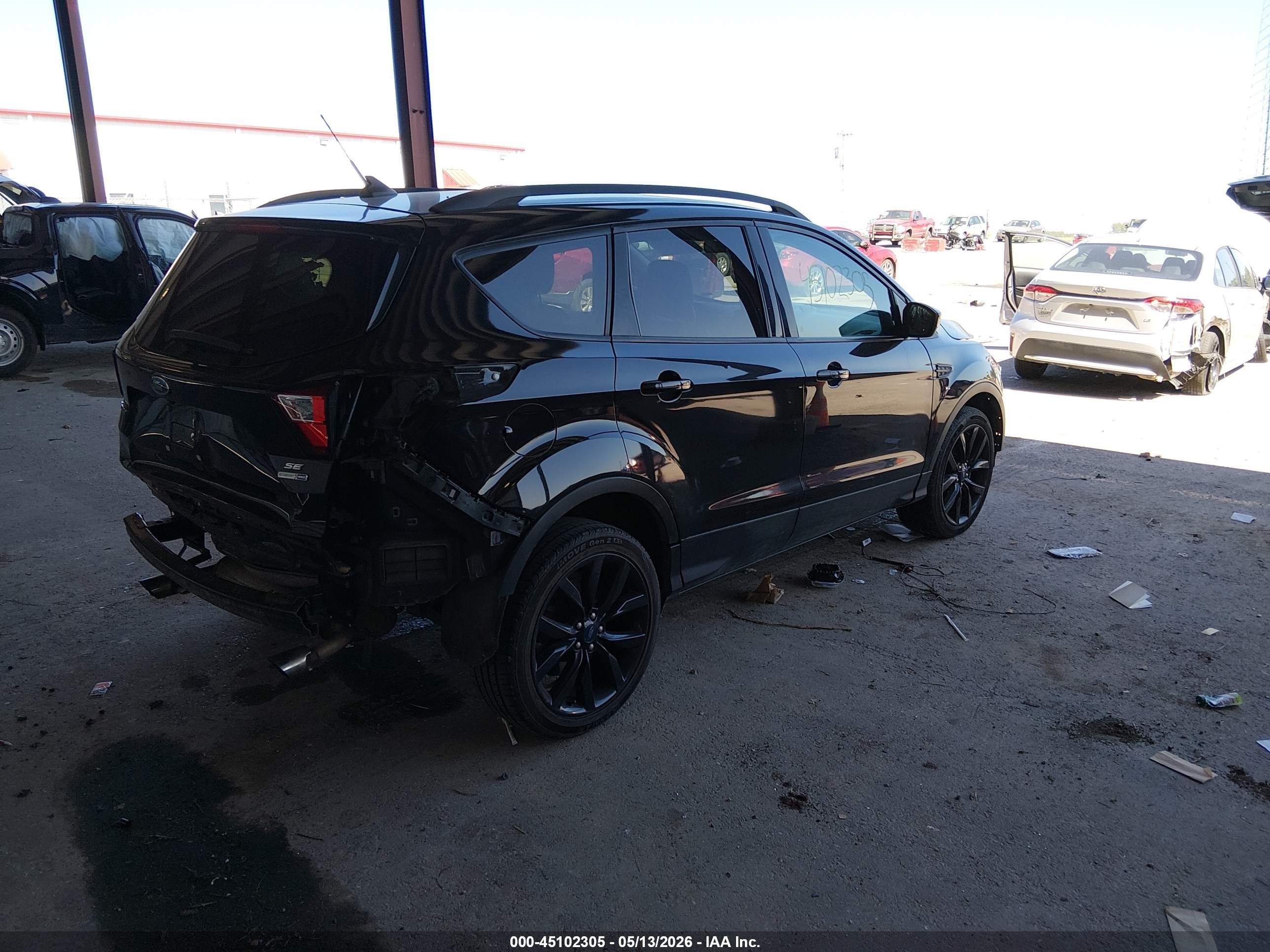 2019 Ford Escape Se Black vin: 1FMCU9GD9KUB09899