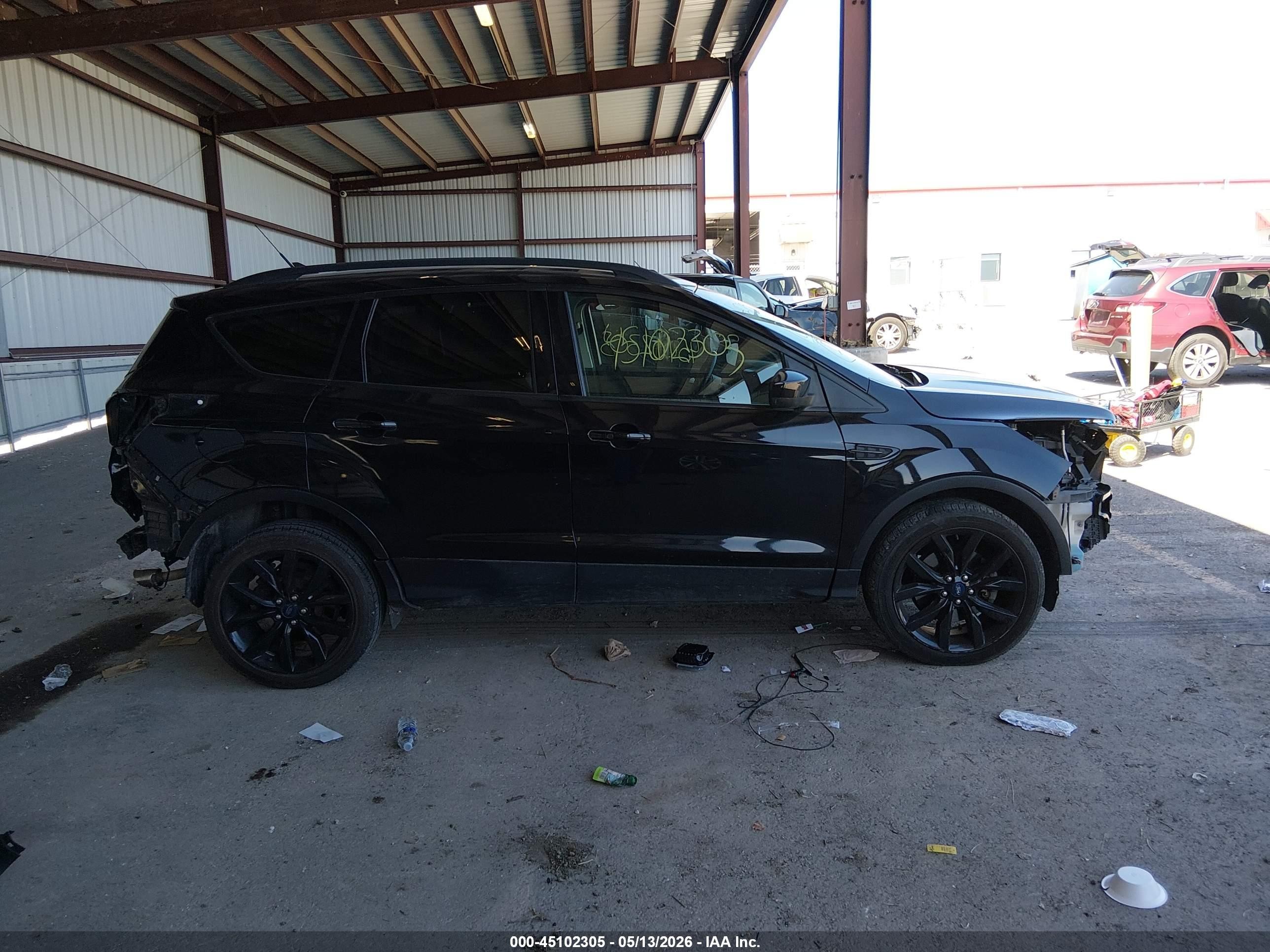 2019 Ford Escape Se Black vin: 1FMCU9GD9KUB09899