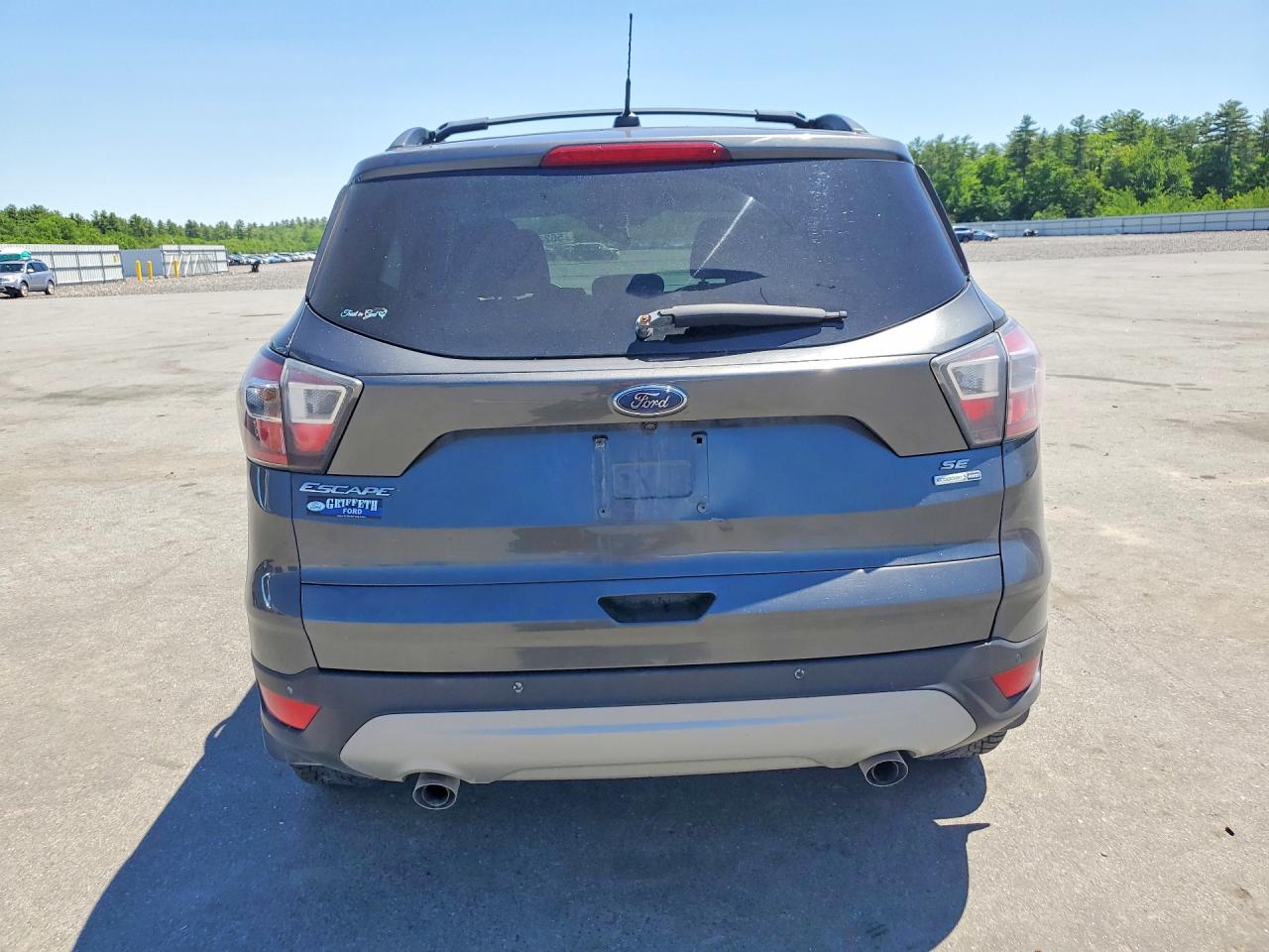 2017 Ford Escape Se Gray vin: 1FMCU9GDXHUA06077