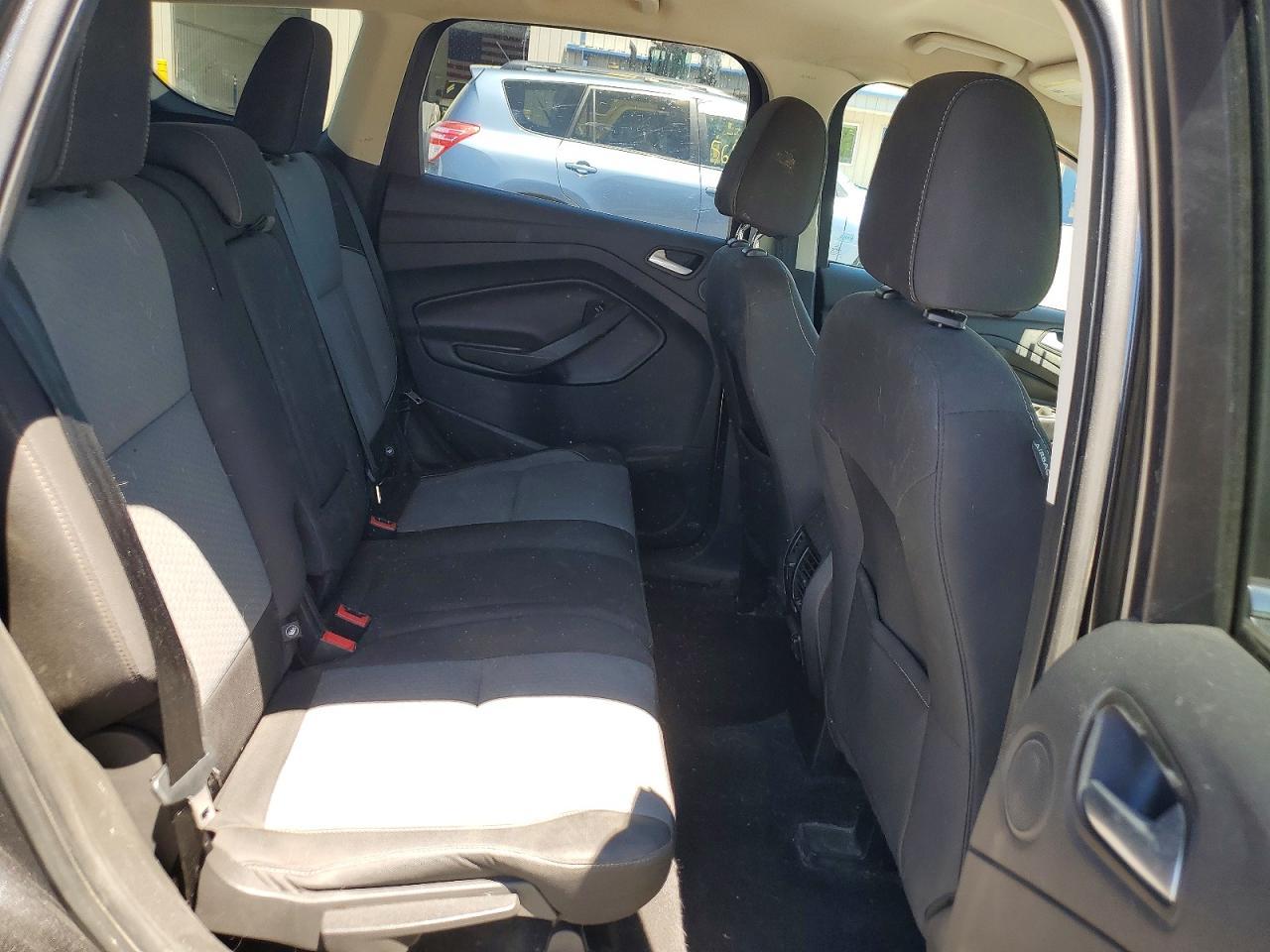 2017 Ford Escape Se Gray vin: 1FMCU9GDXHUA06077