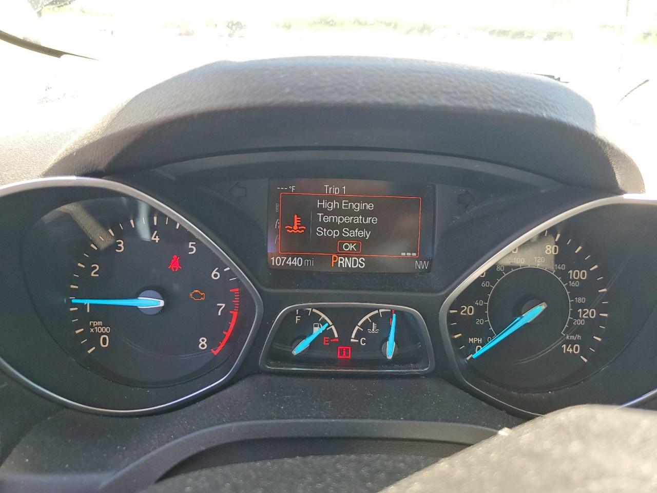 2017 Ford Escape Se Gray vin: 1FMCU9GDXHUA06077