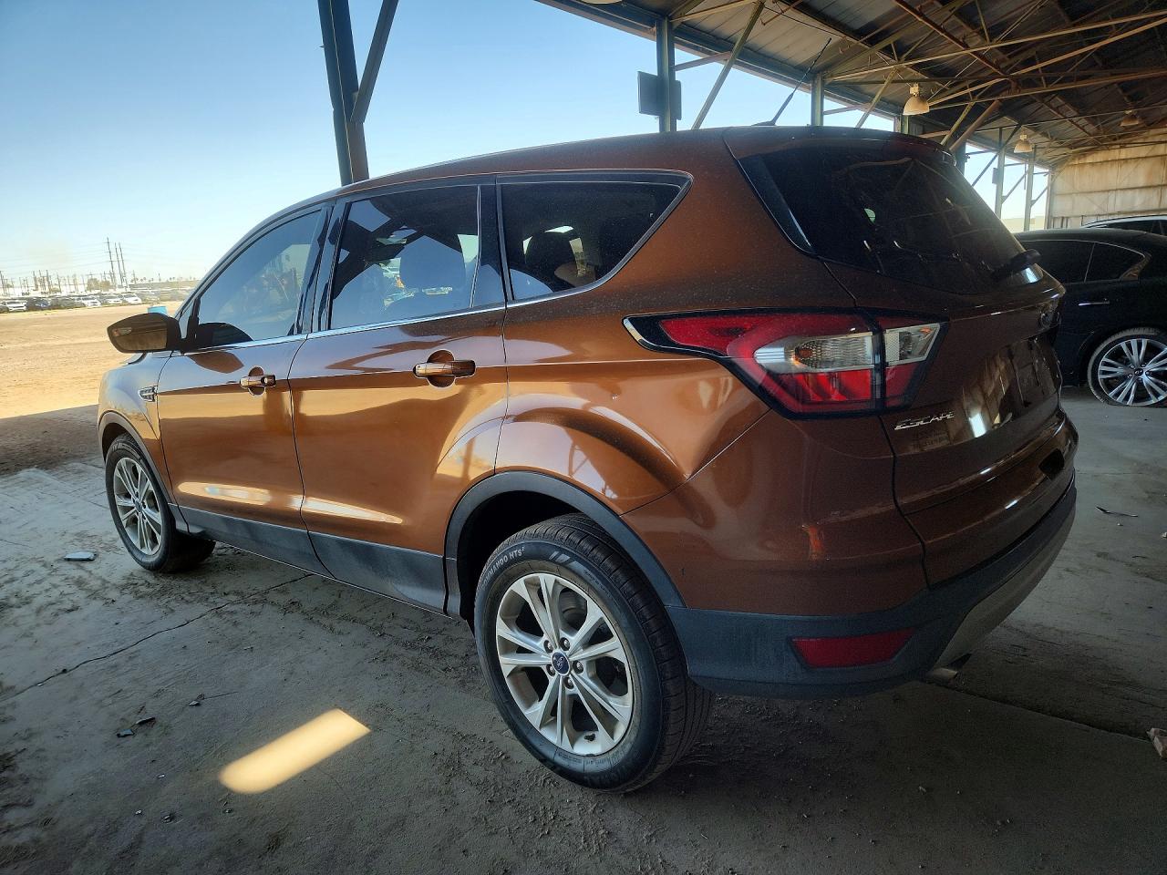 2017 Ford Escape Se Brown vin: 1FMCU9GDXHUD91933