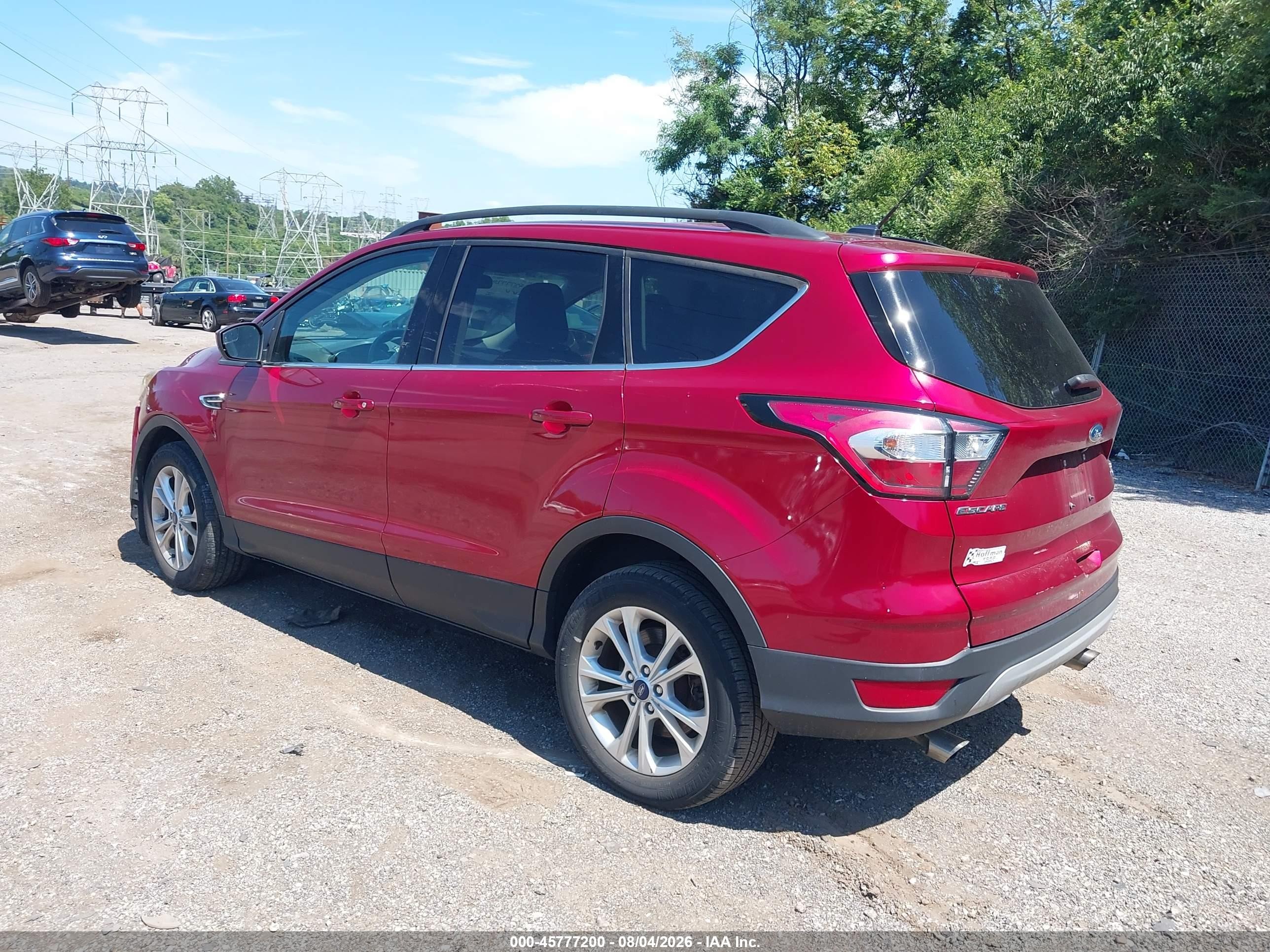 2018 Ford Escape Se Red vin: 1FMCU9GDXJUA47413
