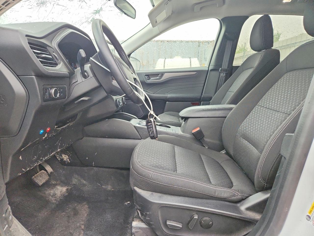 2024 Ford Escape Active White vin: 1FMCU9GN0RUB06554