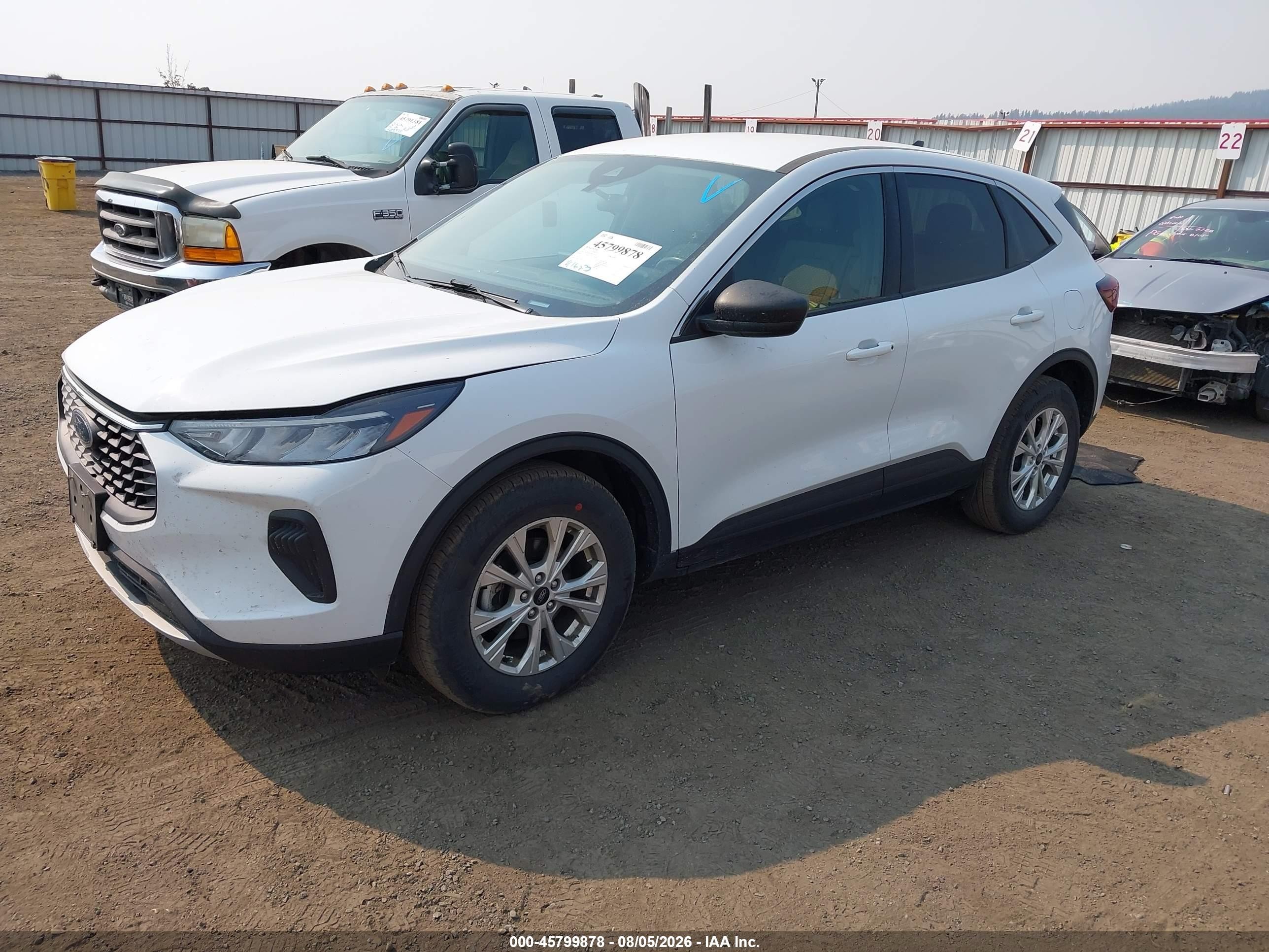 2023 Ford Escape Active White vin: 1FMCU9GN1PUA55353