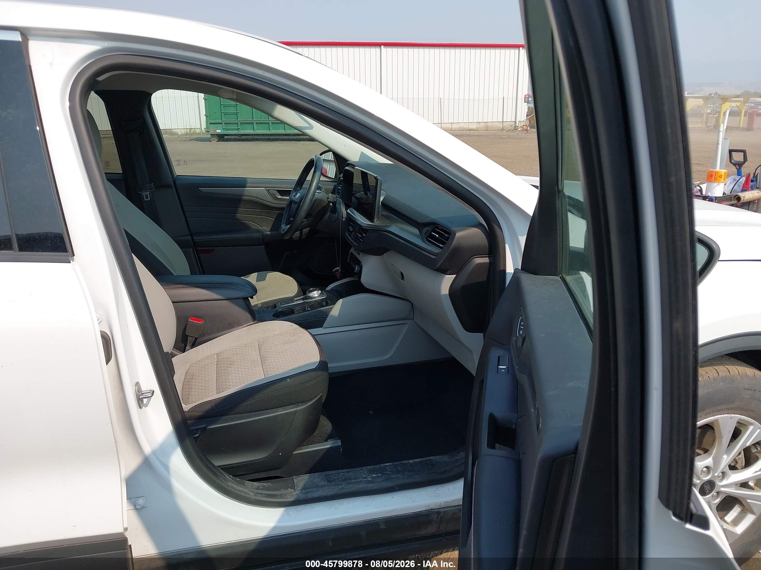 2023 Ford Escape Active White vin: 1FMCU9GN1PUA55353