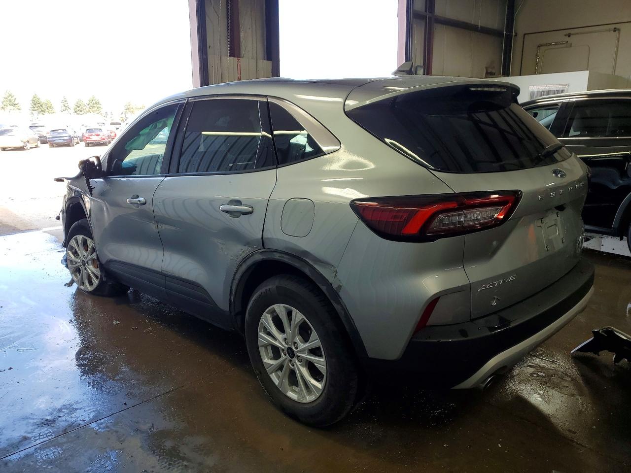 2024 Ford Escape Active Серебряный vin: 1FMCU9GN3RUB06323