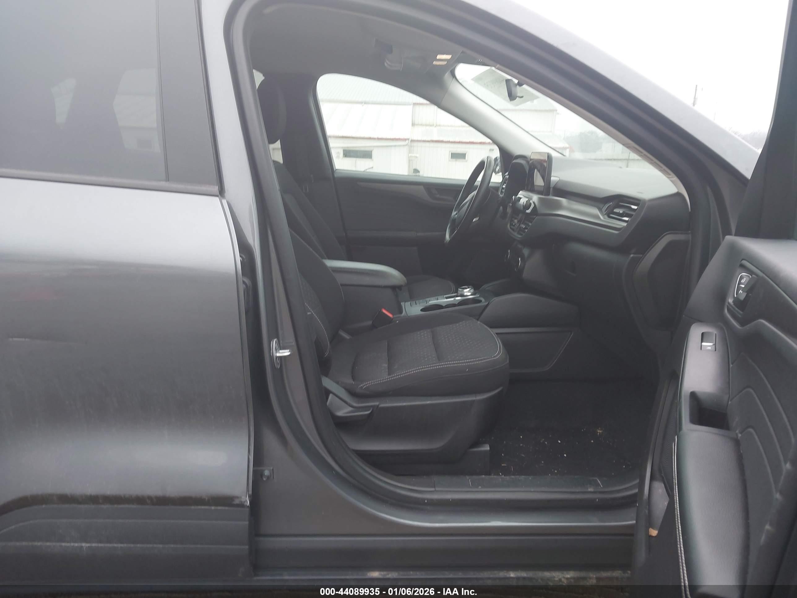 2023 Ford Escape Active Серый vin: 1FMCU9GN6PUA86209