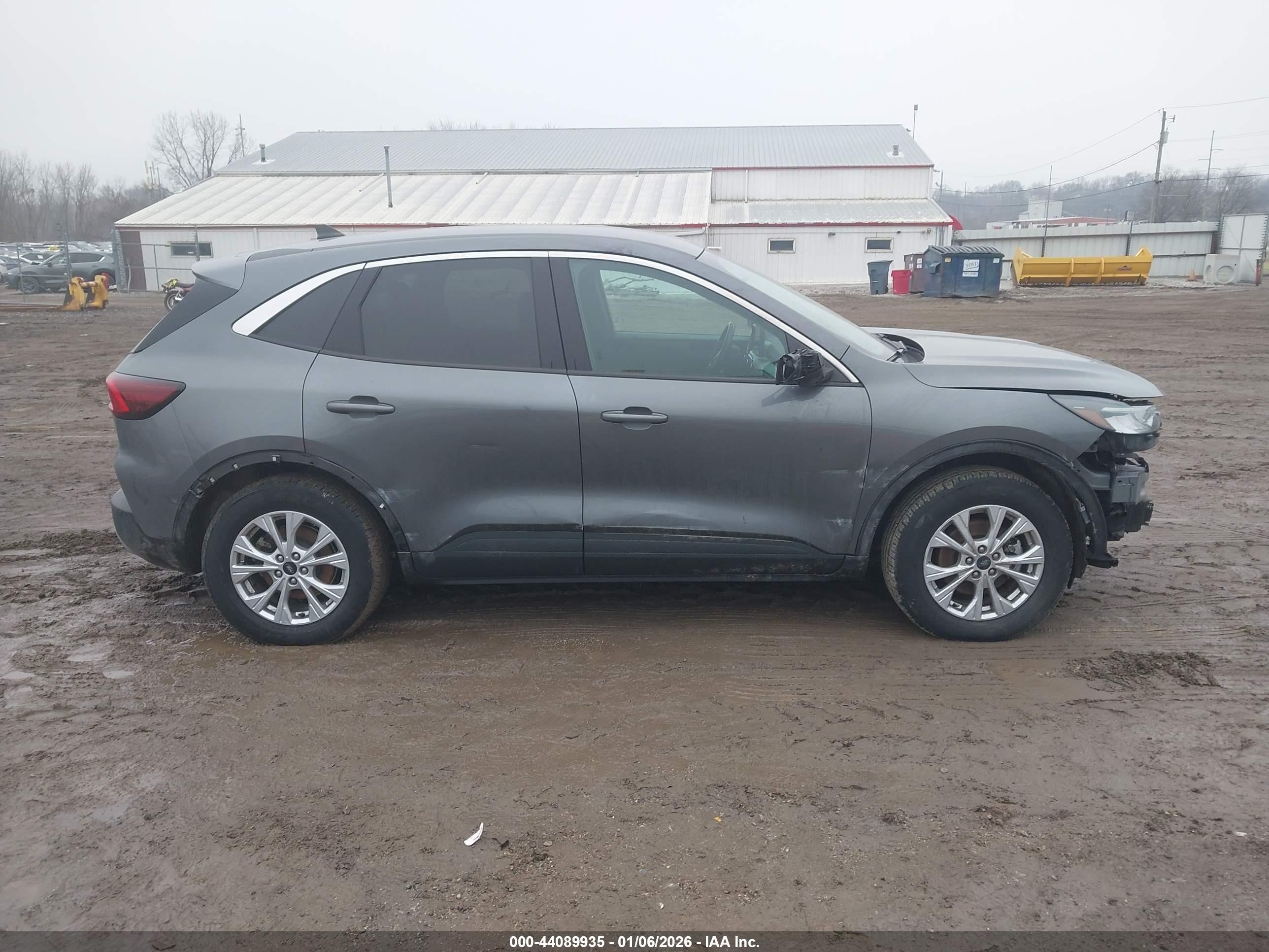 2023 Ford Escape Active Серый vin: 1FMCU9GN6PUA86209