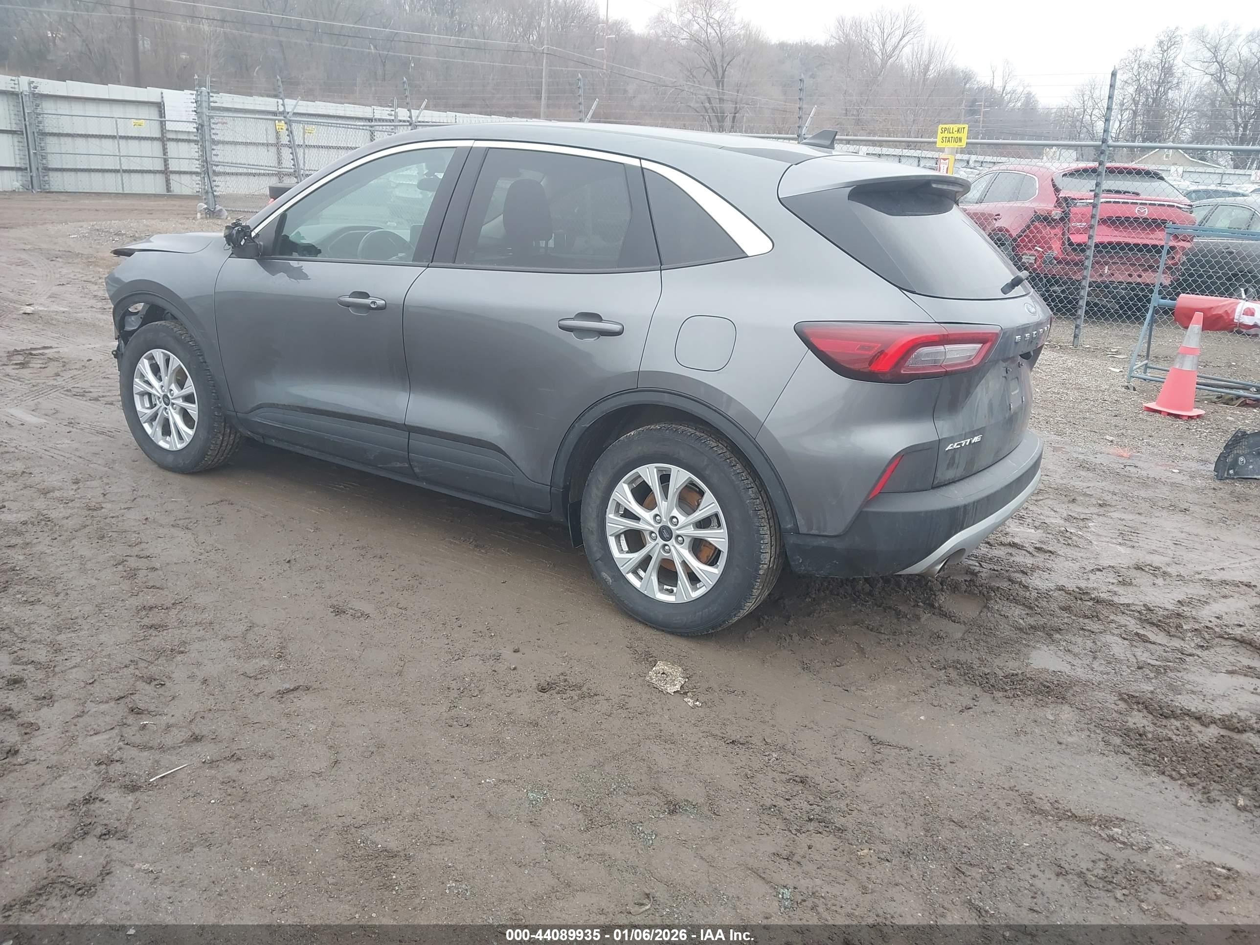 2023 Ford Escape Active Серый vin: 1FMCU9GN6PUA86209