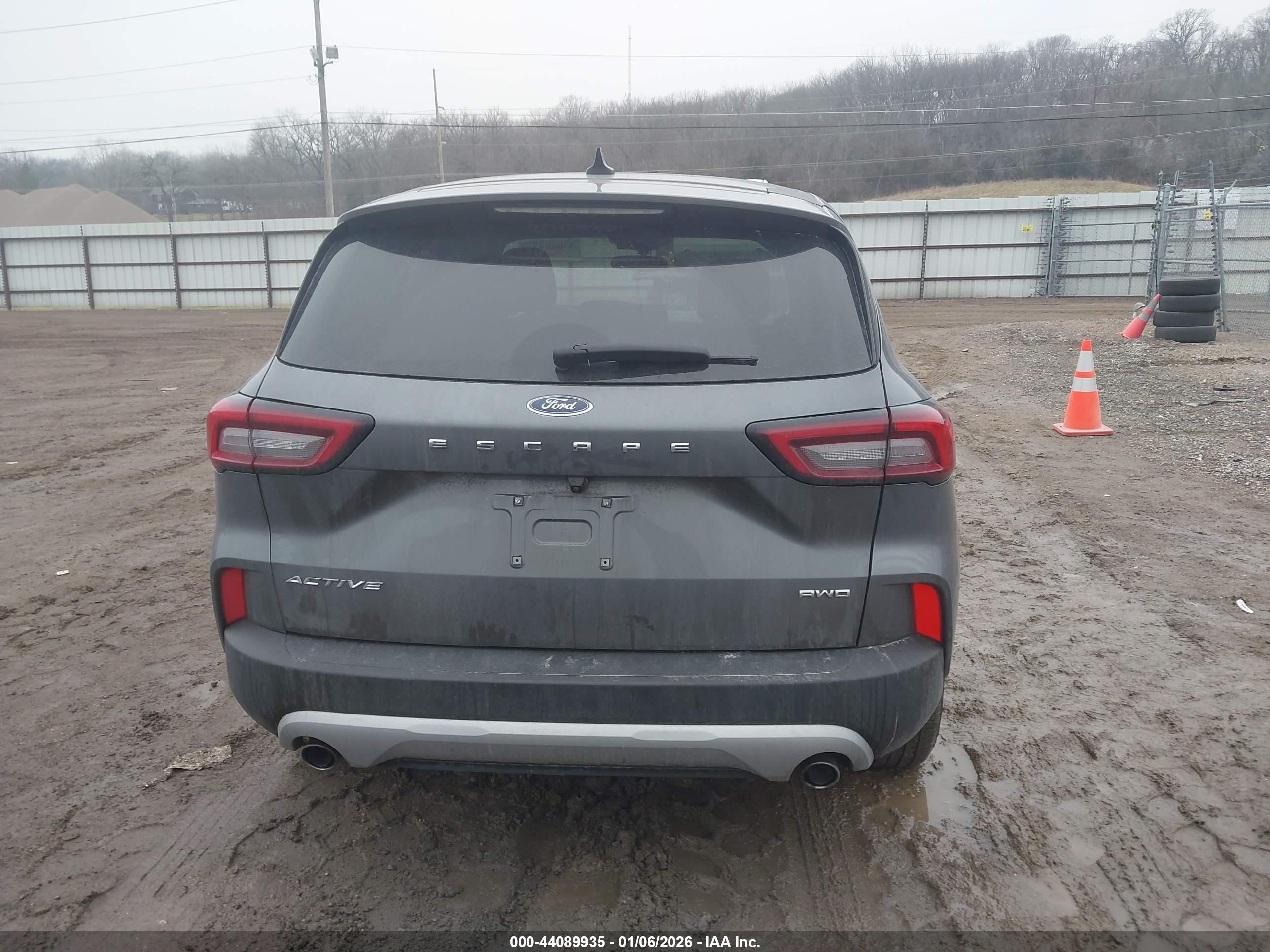 2023 Ford Escape Active Серый vin: 1FMCU9GN6PUA86209