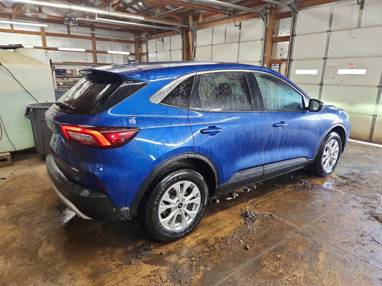 2023 Ford Escape Active Blue vin: 1FMCU9GN7PUB05088