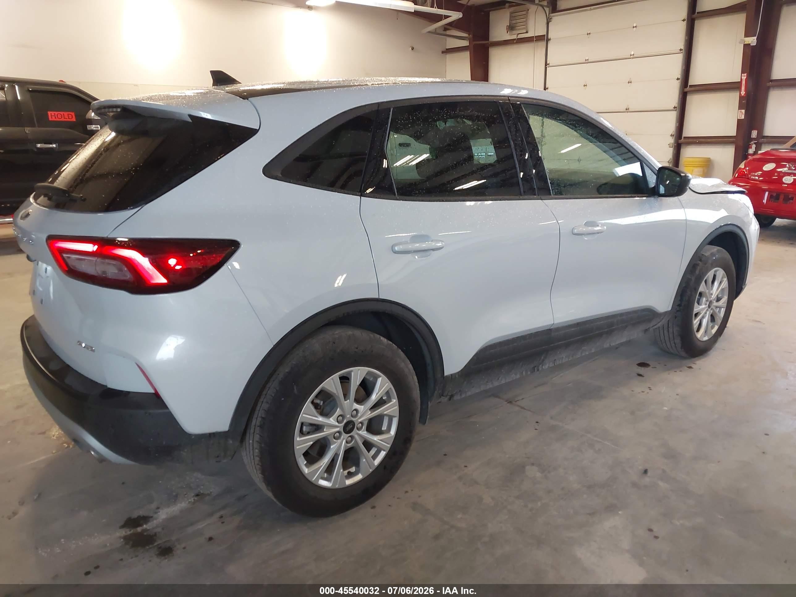 2025 Ford Escape Active White vin: 1FMCU9GN7SUB63579