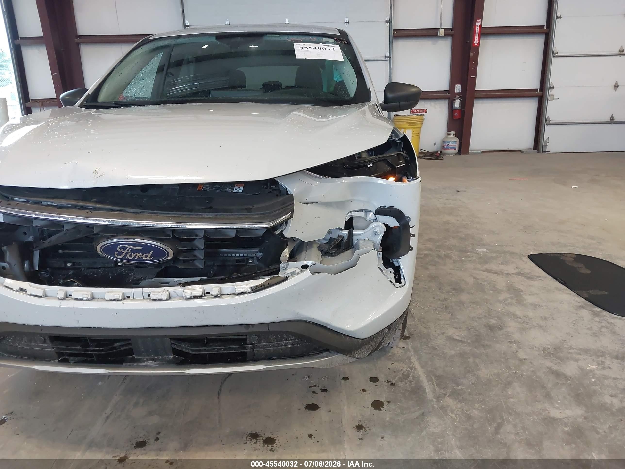 2025 Ford Escape Active White vin: 1FMCU9GN7SUB63579