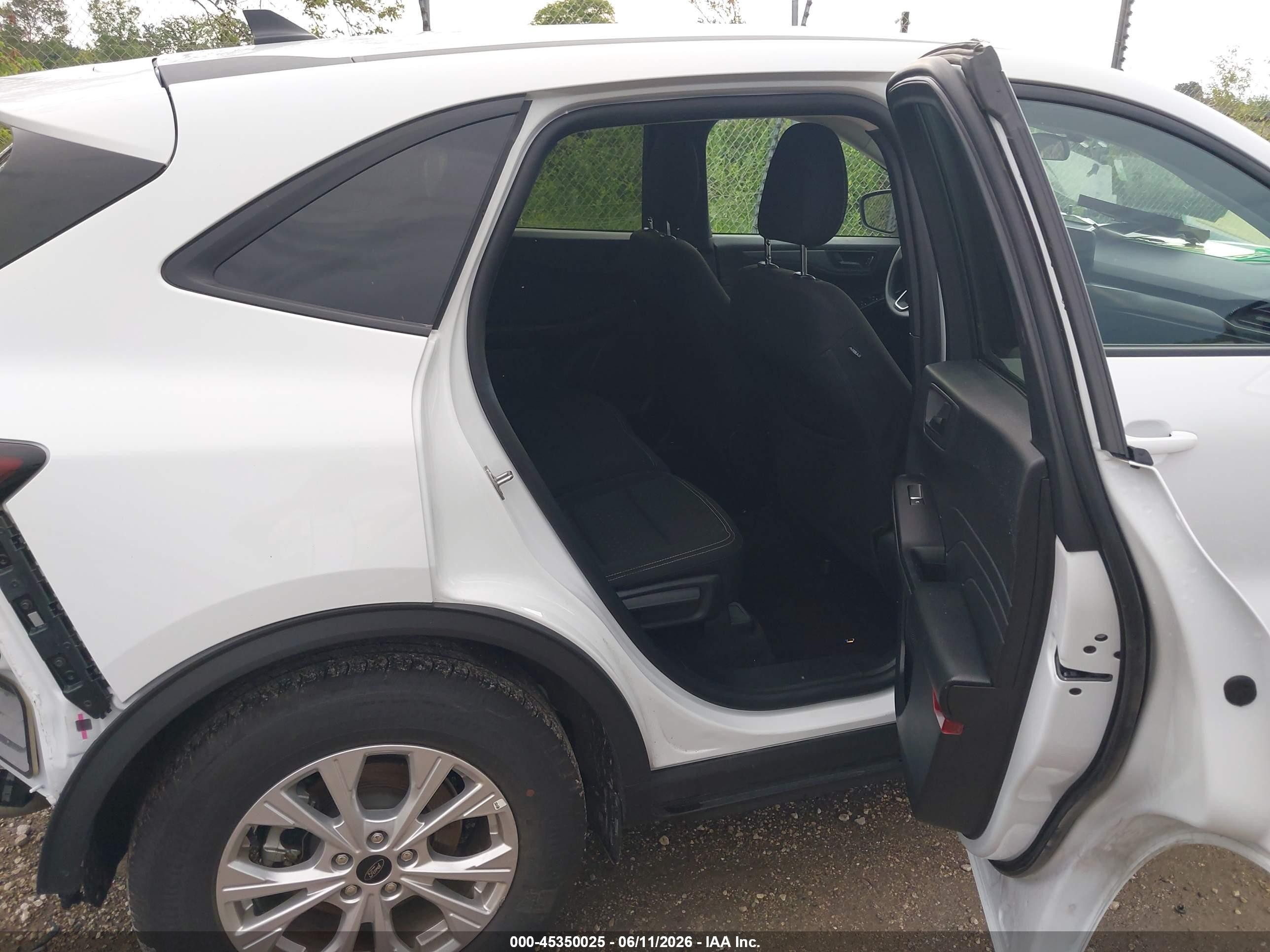 2025 Ford Escape Active Black vin: 1FMCU9GN8SUB32101