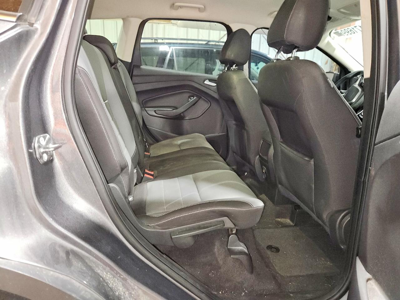 2014 Ford Escape Se Gray vin: 1FMCU9GX0EUC00008