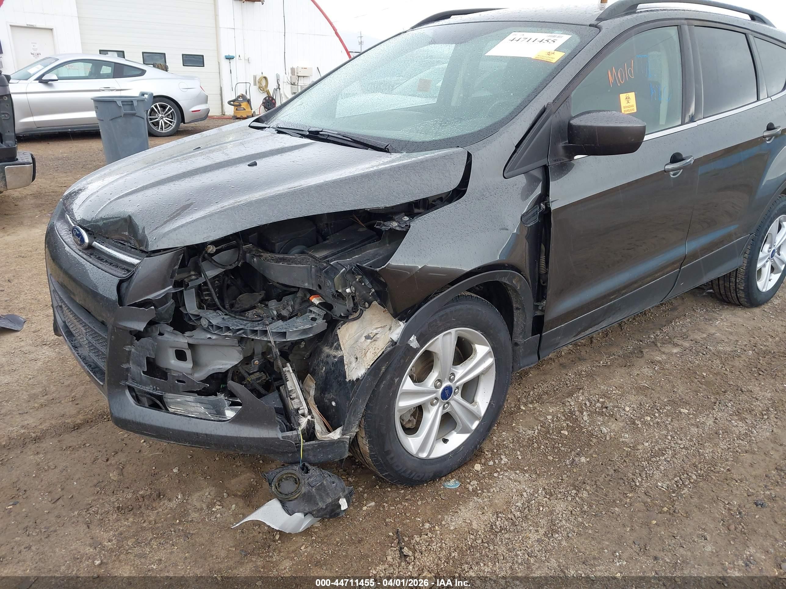 2015 Ford Escape Se Gray vin: 1FMCU9GX0FUA09609