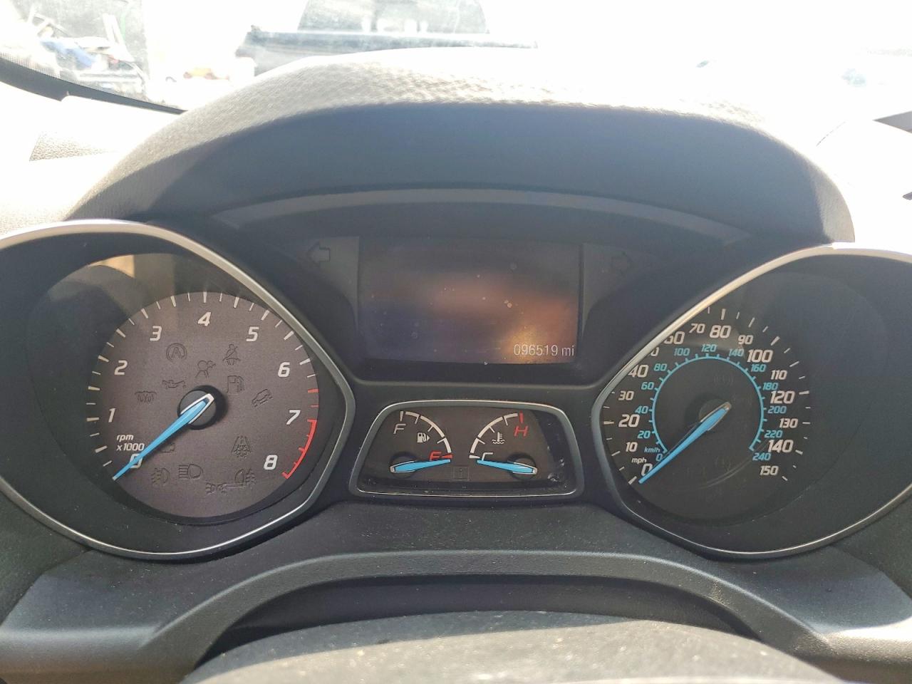 2015 Ford Escape Se Черный vin: 1FMCU9GX0FUA12882
