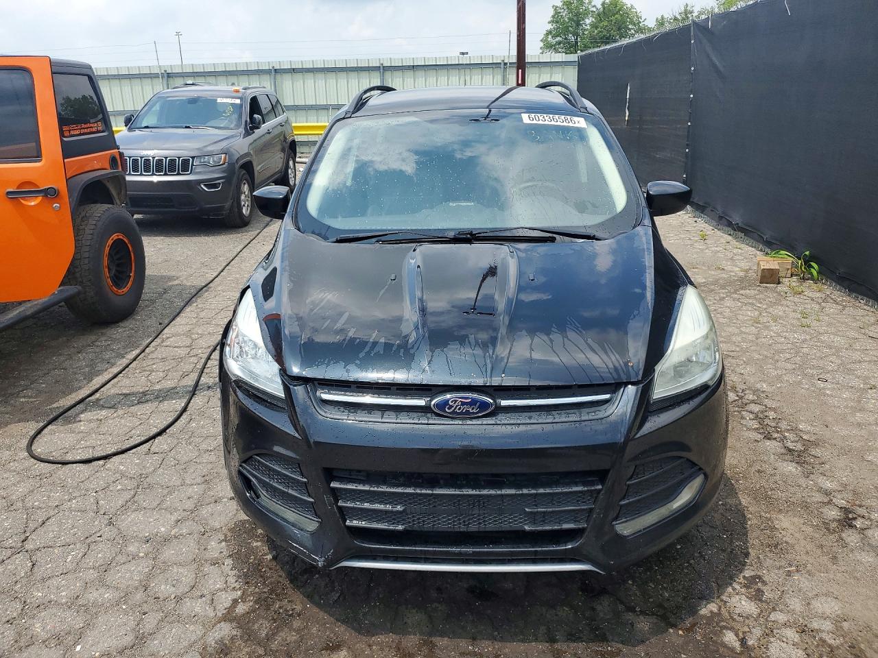 2015 Ford Escape Se Черный vin: 1FMCU9GX0FUA12882