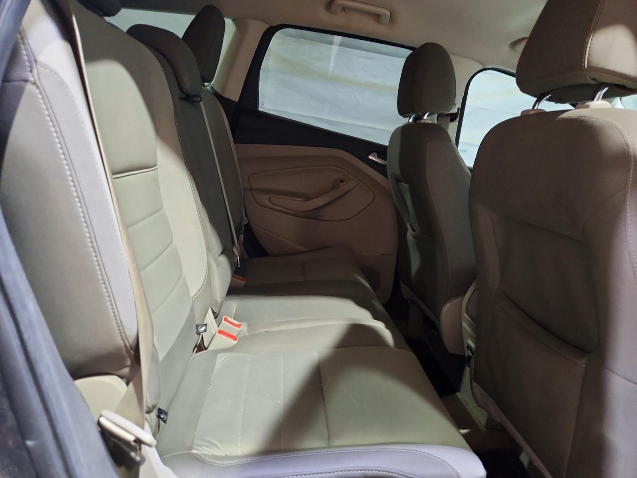 2015 Ford Escape Se Gray vin: 1FMCU9GX0FUA68482