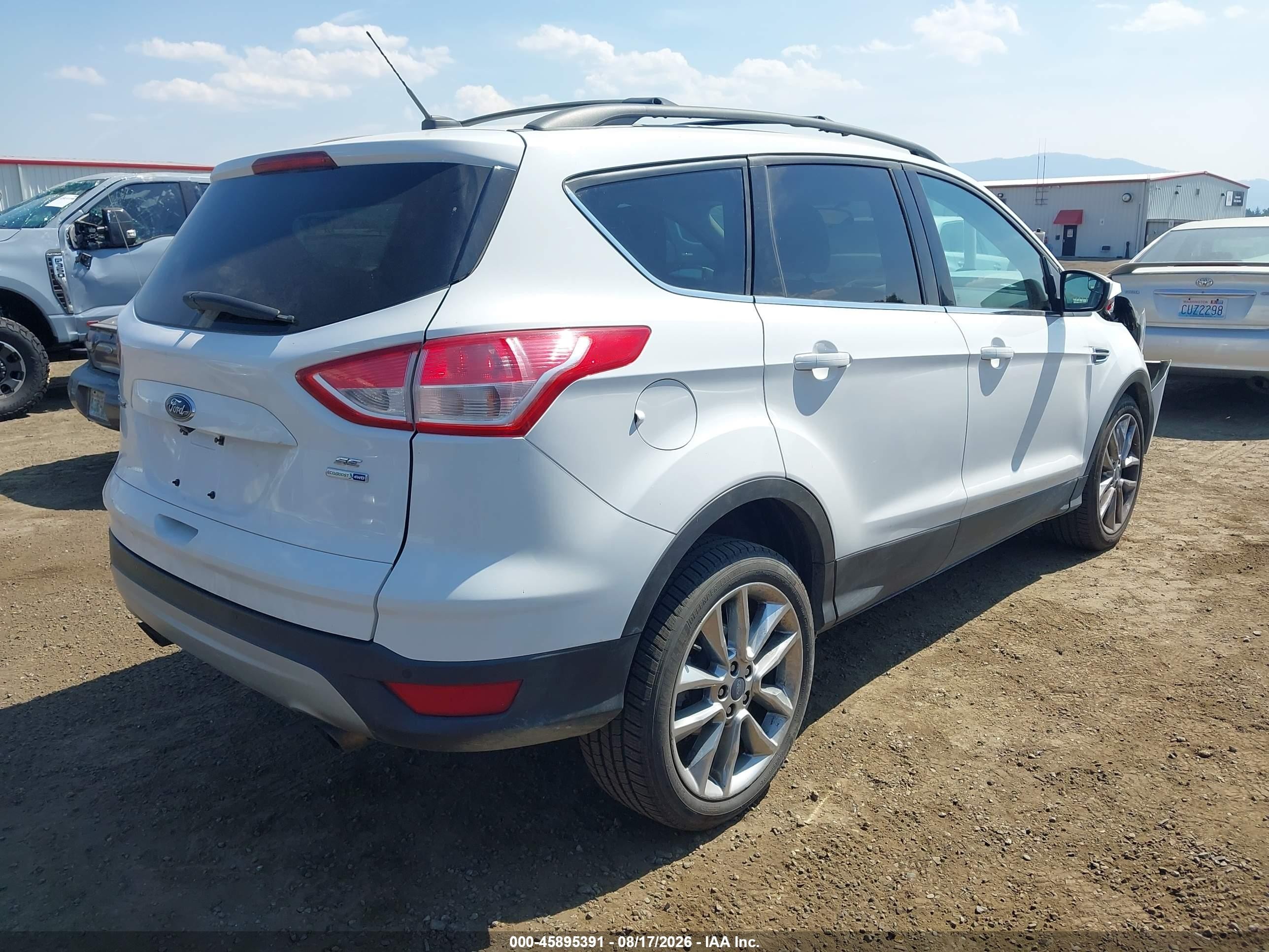 2015 Ford Escape Se Белый vin: 1FMCU9GX0FUA81720