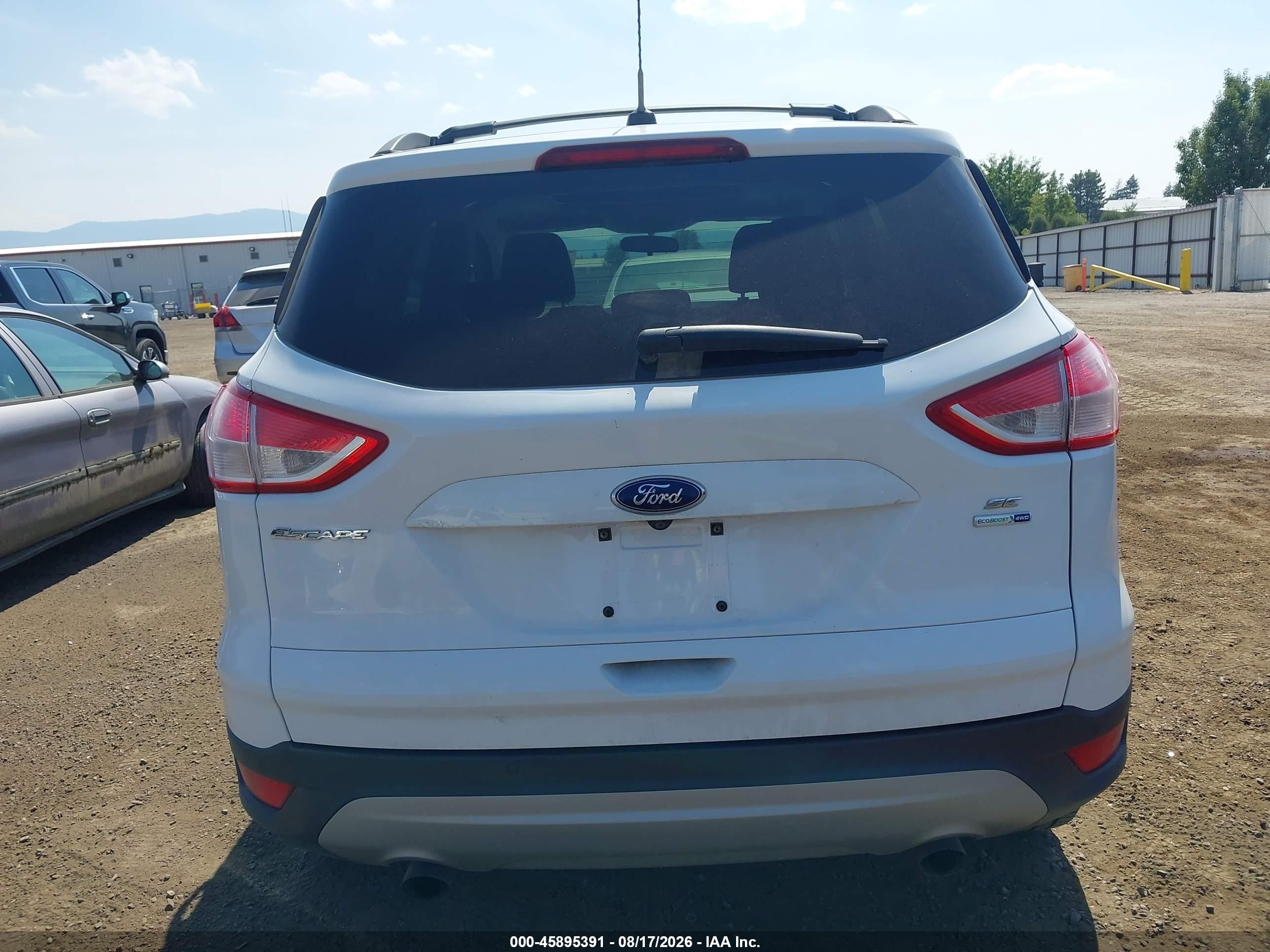 2015 Ford Escape Se Белый vin: 1FMCU9GX0FUA81720