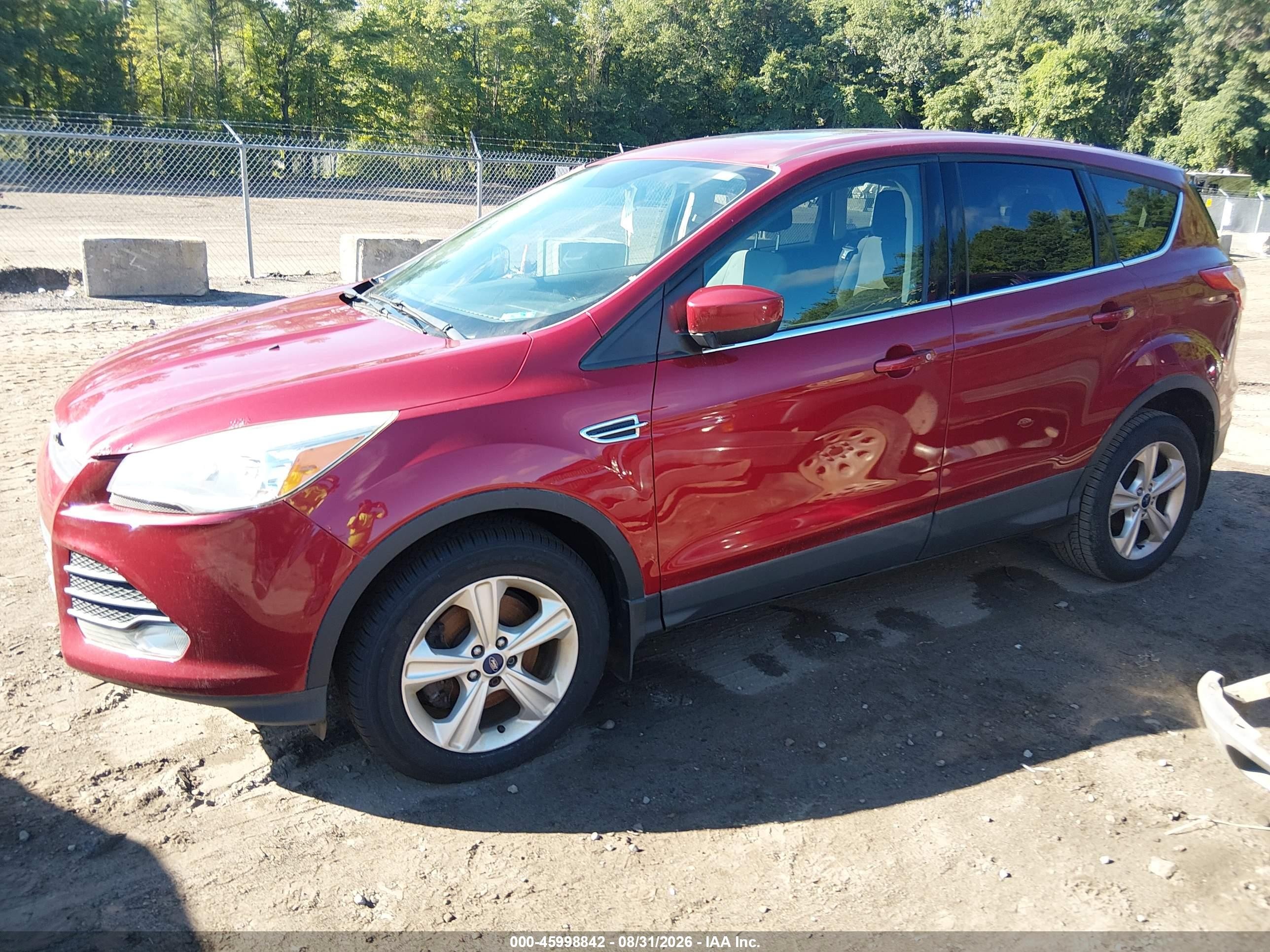 2015 Ford Escape Se Red vin: 1FMCU9GX0FUB53953